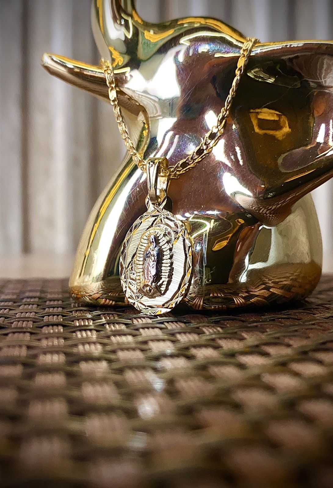 Virgen de Guadalupe Necklace Tri Color Snail Chain 20″ for Womens Girls Gifts