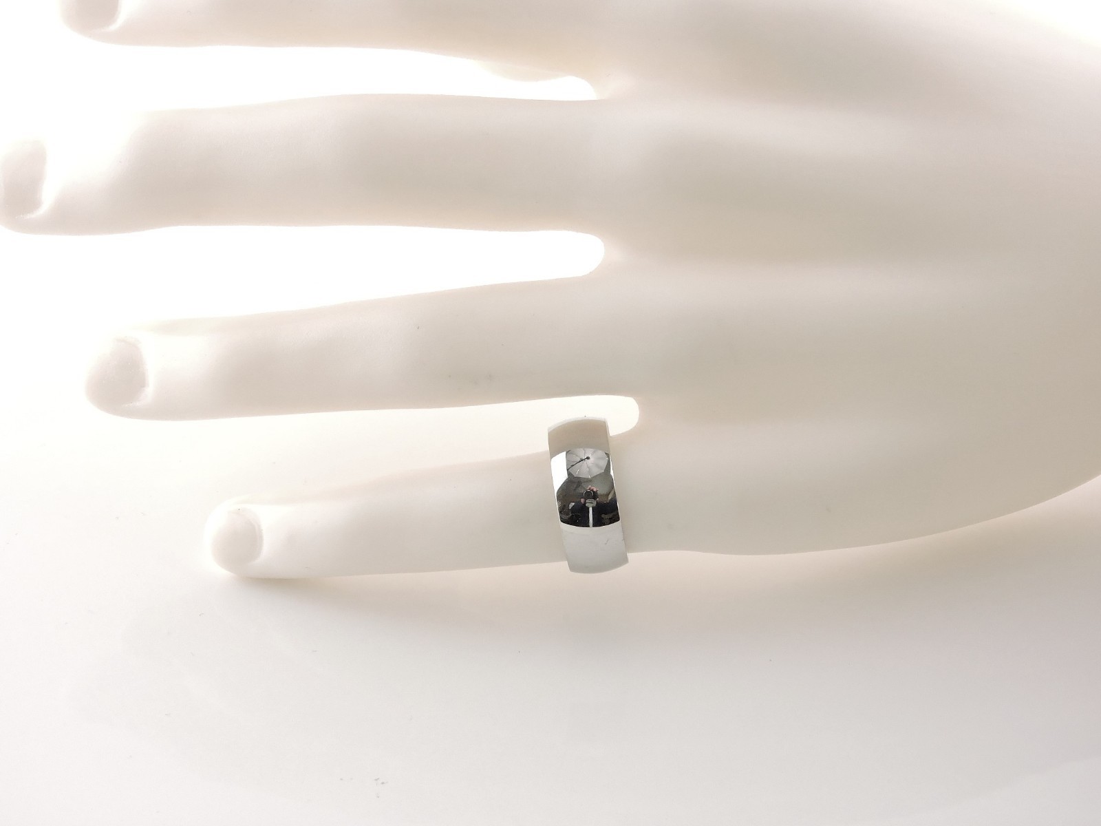 Stainless Steel Comfort Fit 8 mm Wide Band Ring – Free Gift Packaging