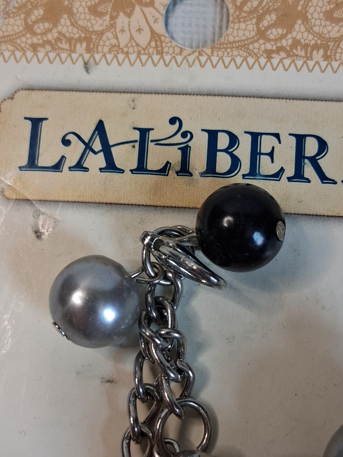 LaLiberi Silver Toned and Black Assorted Beads Curb Link Scarf Ornament Pendant