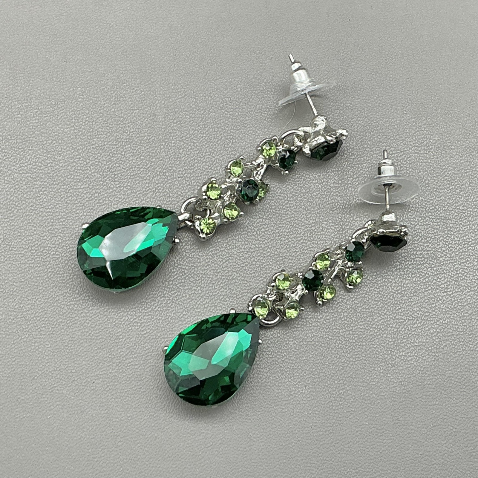 Earrings Green Rhinestone Teardrop Dangle Drop Womens Silver Tone Dressy Jewelry