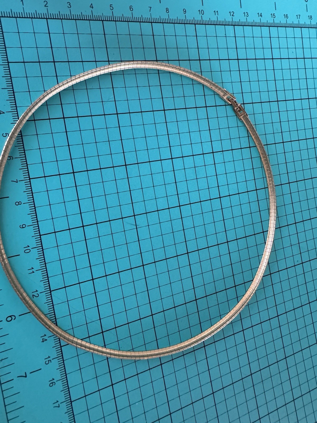 Gold Tone Flat Snake Necklace