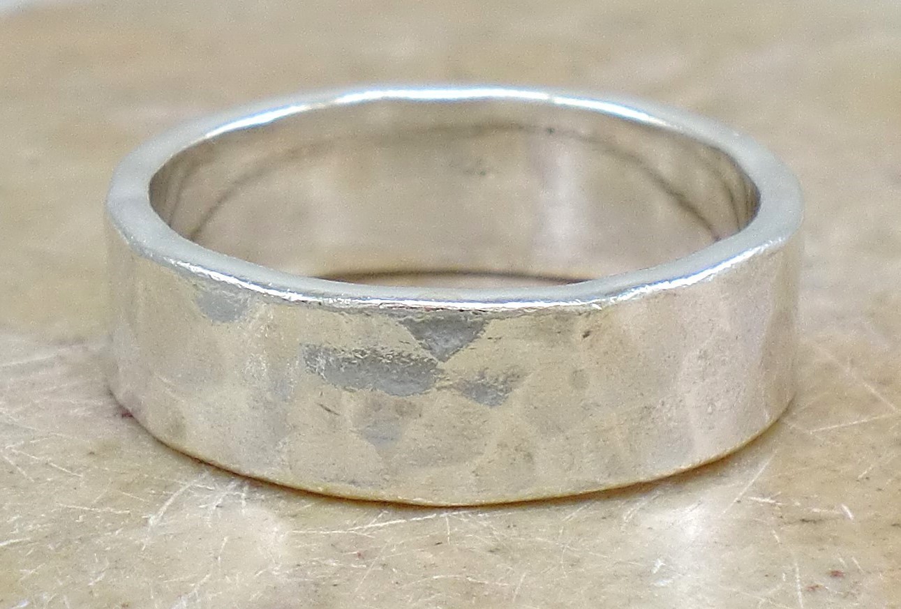 925 STERLING SILVER 7MM HAMMERED BAND RING size 11 style# r3205