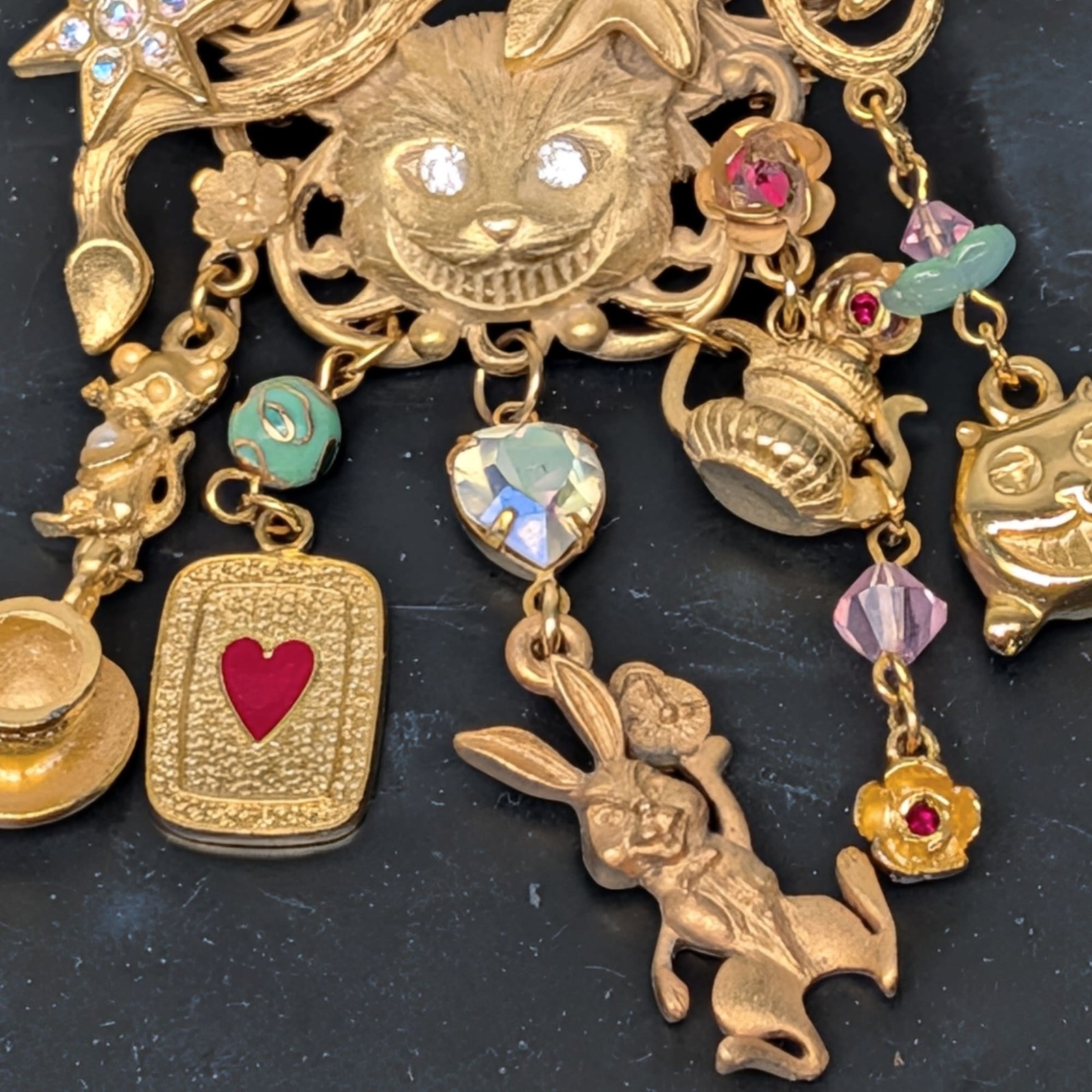 Kirks Folly Alice In Wonderland Cheshire Cat Gold Brooch Pin 6 Charms â­