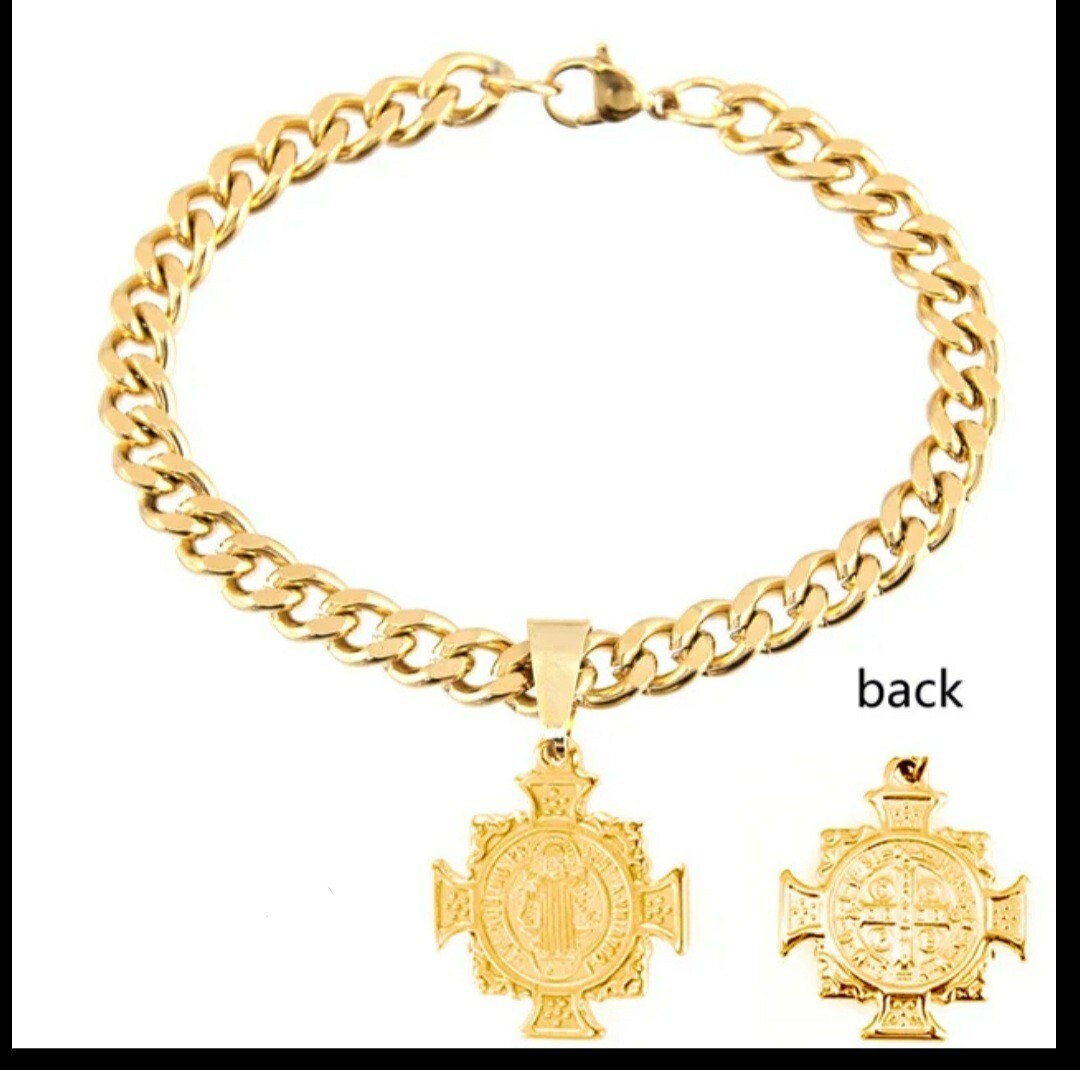 San Benito/ St Benedict Cross Charm 22cm (8.6″) Gold Stainless Steel Bracelet