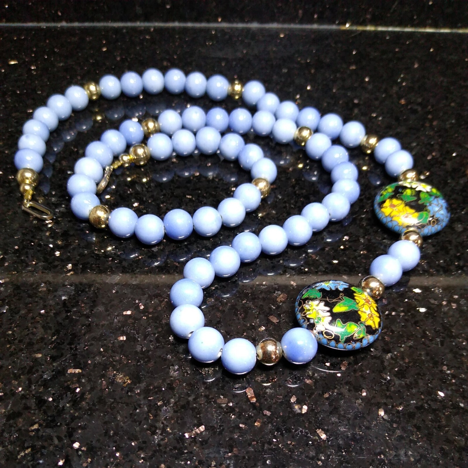 CERAMIC Bead Chinese CLOISONNE Lily Flower Ivy 20″ Necklace Periwinkle Tone EUC!