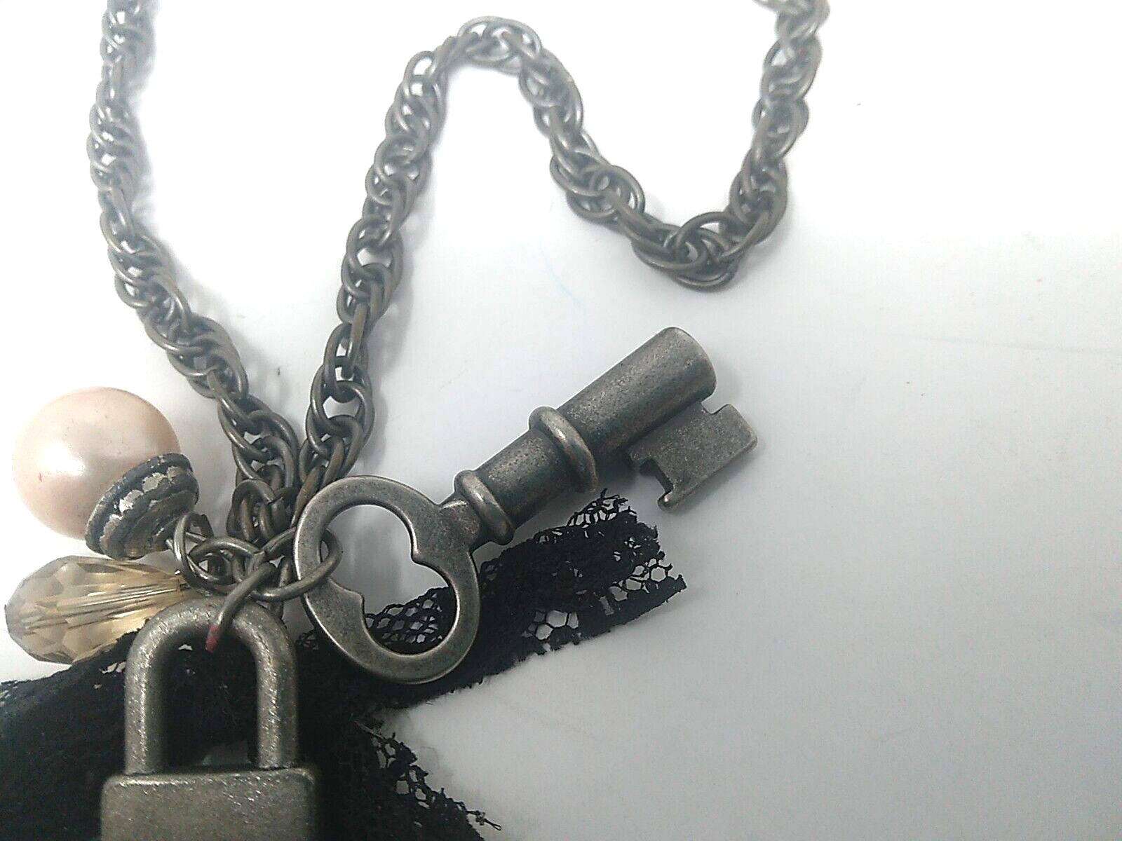 Skeleton Key Lock Faux Pearl Chain Necklace Fashion Costume