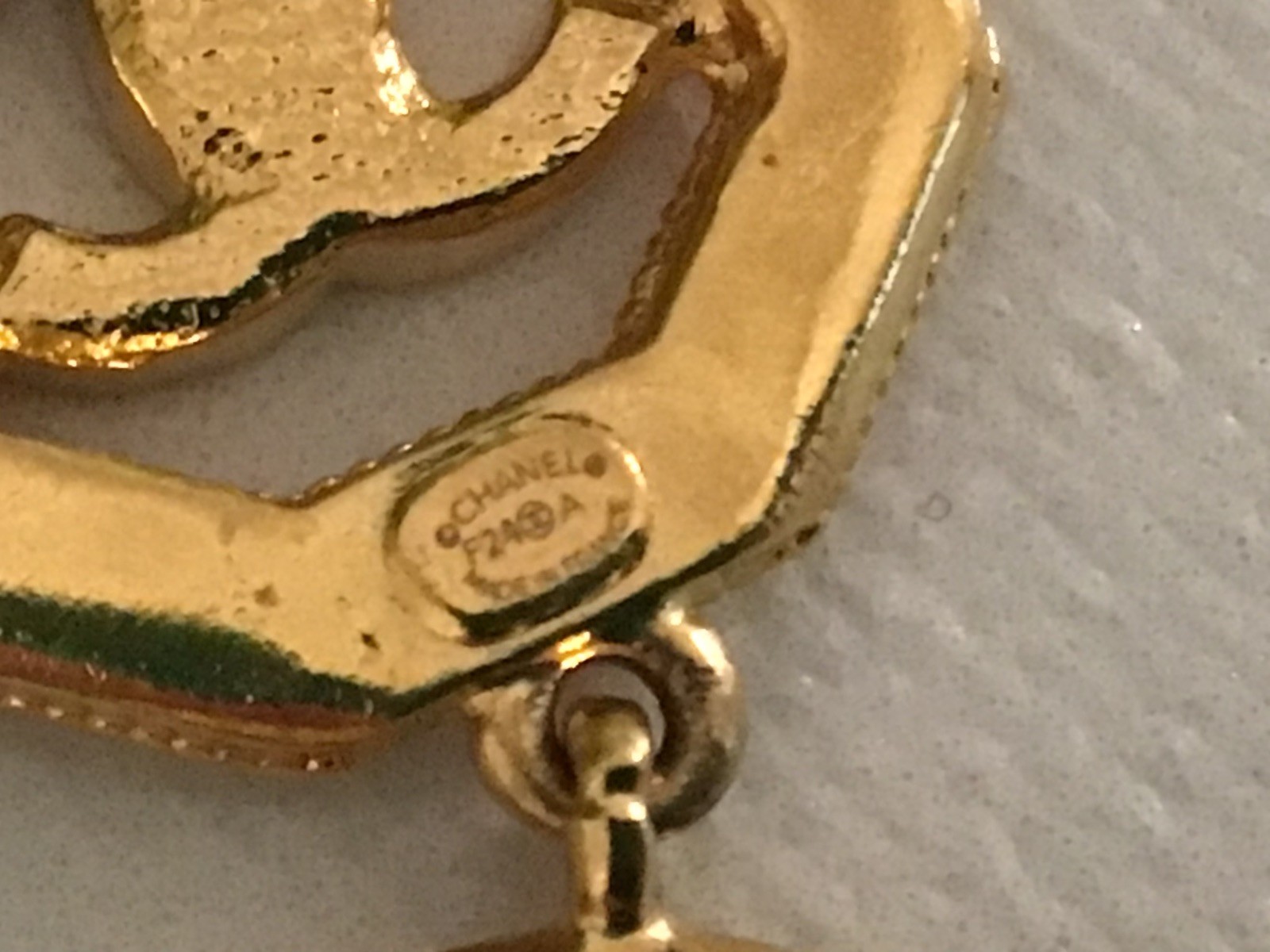 CHANEL – 24A Gold NO.5 Design Coco Mark Earrings