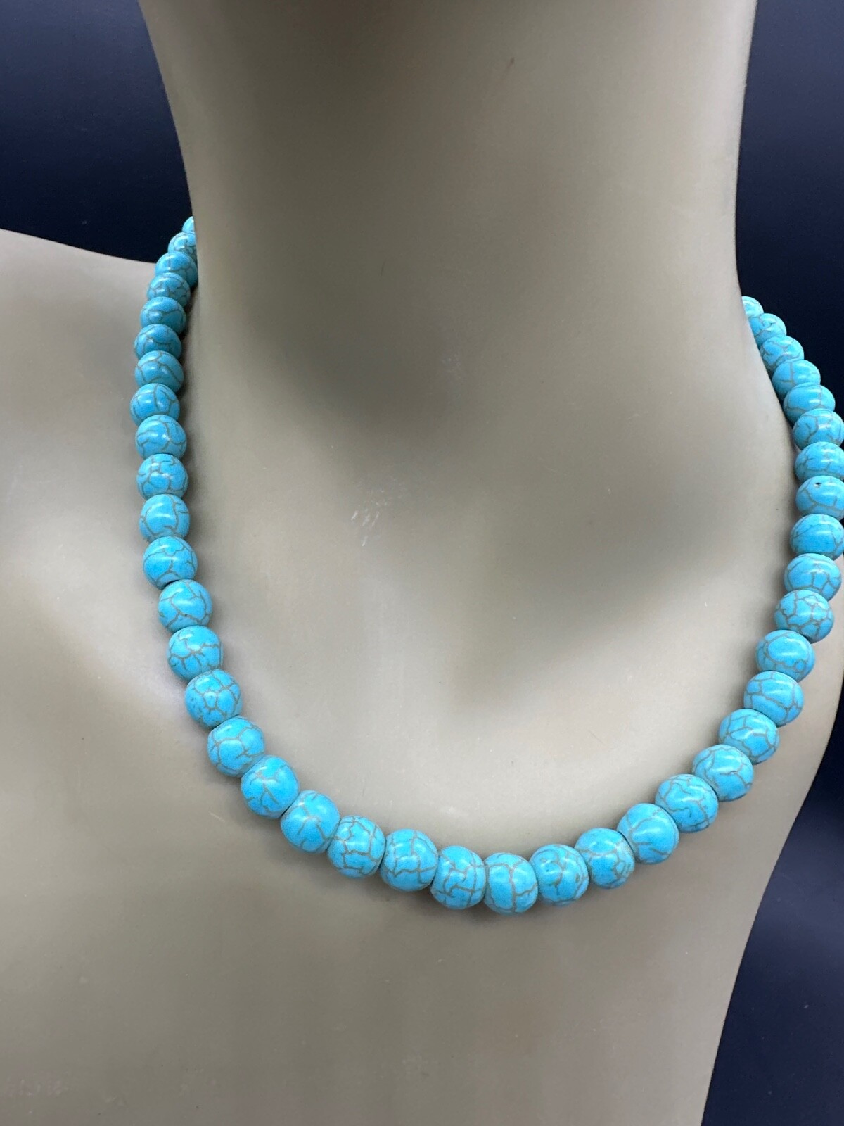 ESTATE SILVER PLATED TURQUOISE HOWLITE BEAD STRAND STRING NECKLACE 19″