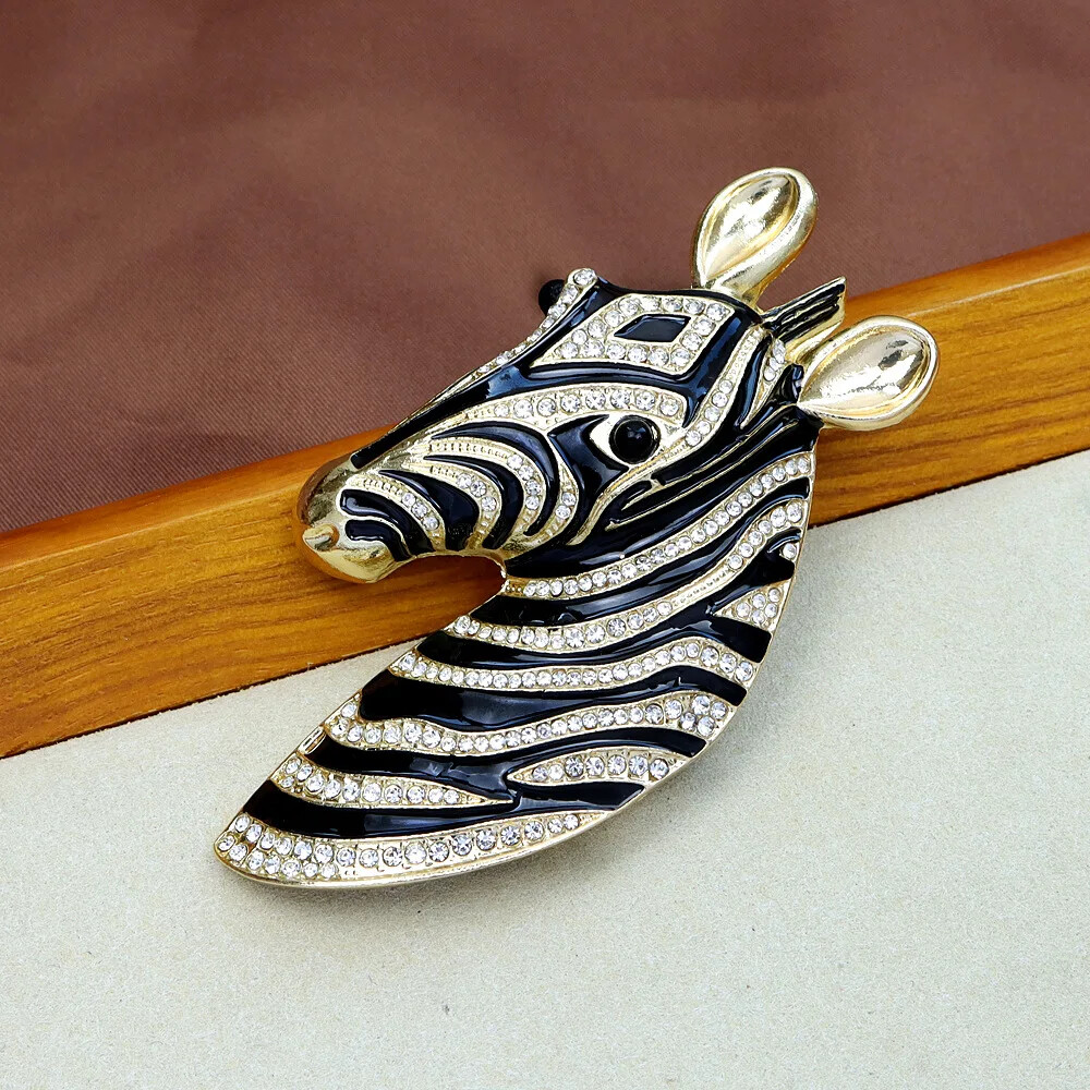Women Men Classic Crystal Zebra Head Badges Pins Unisex Exquisite Animal Brooch