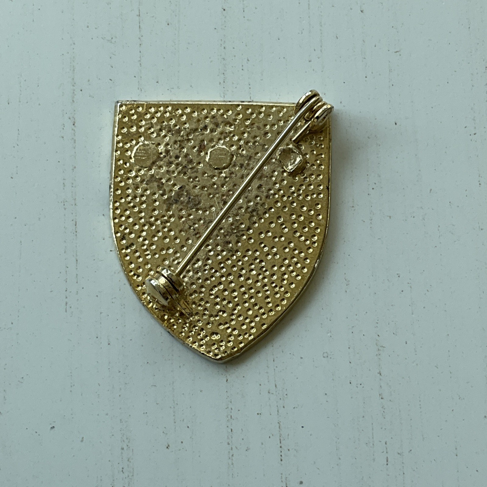 Women’s VTG Fashion Brooch Military Shield Pin Red, Black, White, Gold Stripes