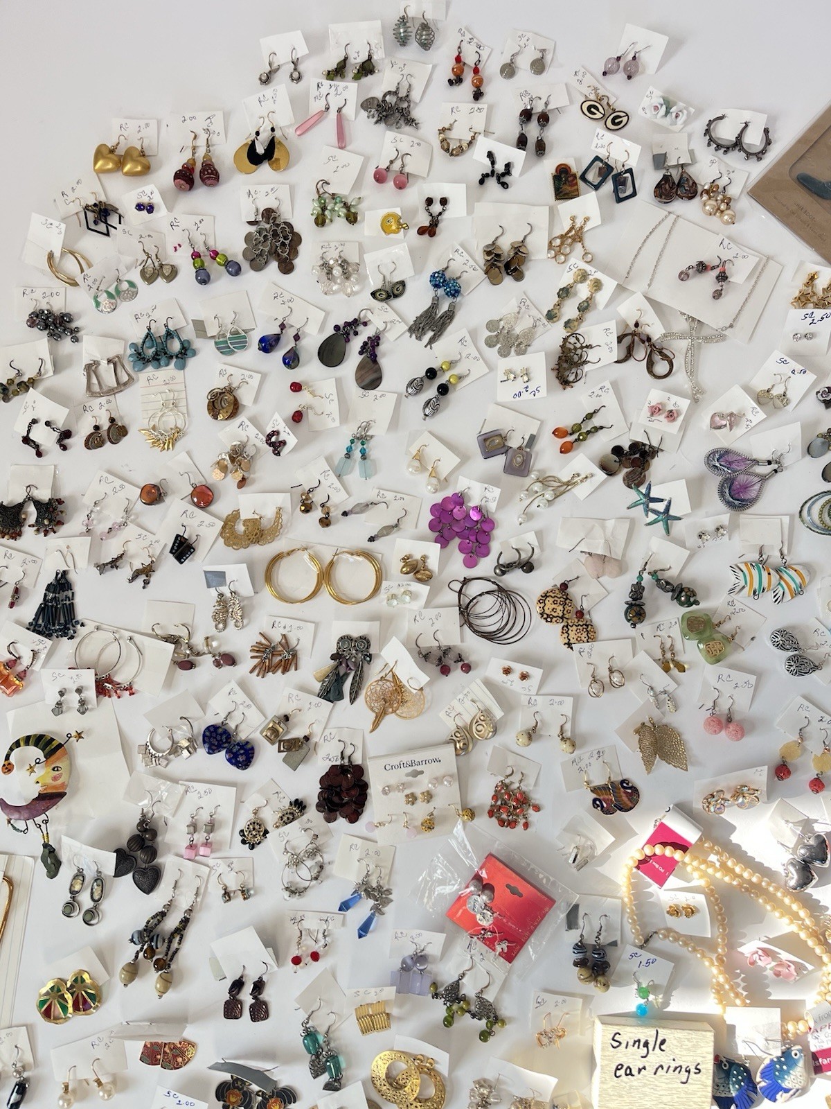 Mixed Fashion Jewelry Lot Mostly Earrings – 300+ Pairs – 5lbs