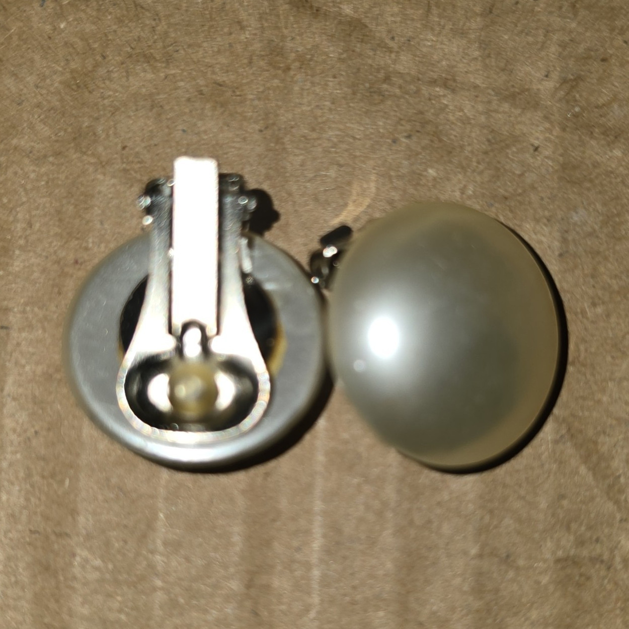 Silver Tone Clip-On Stud Earrings White Simulated Imitation Pearl Bezel