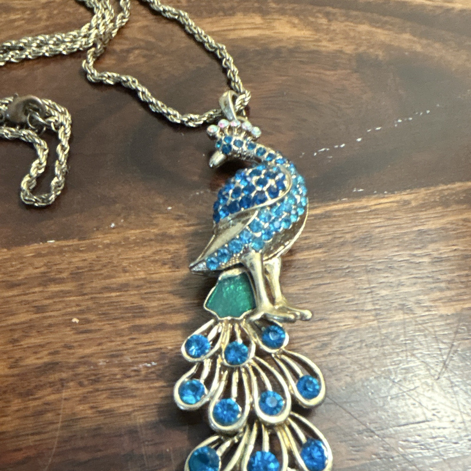 Gold Tone Rope Chain Necklace Peacock Bird Charm Pendant w/ Blue Rhinestones