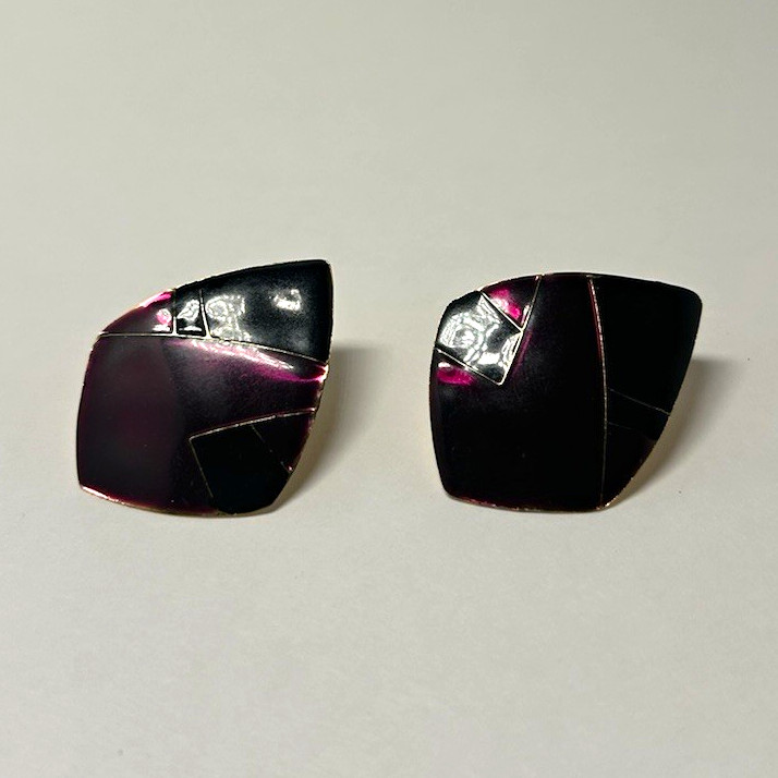 Black Enamel Square Clip-On Stud Earrings No Stone Lobe Fashion Costume
