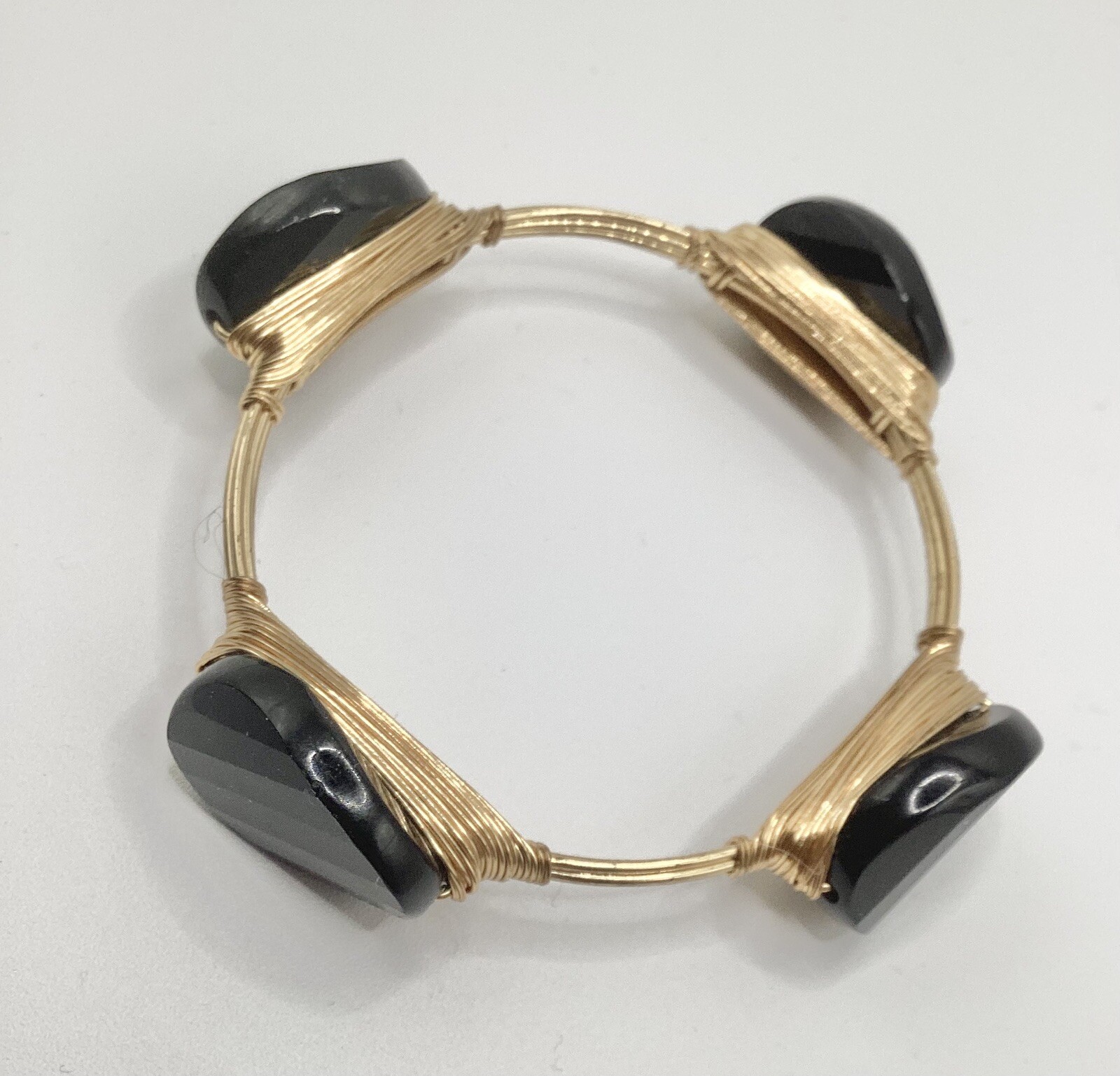 Sandra Ling Gold Tone Wire Wrap Bracelet With Unusual Black Acrylic Stone Design