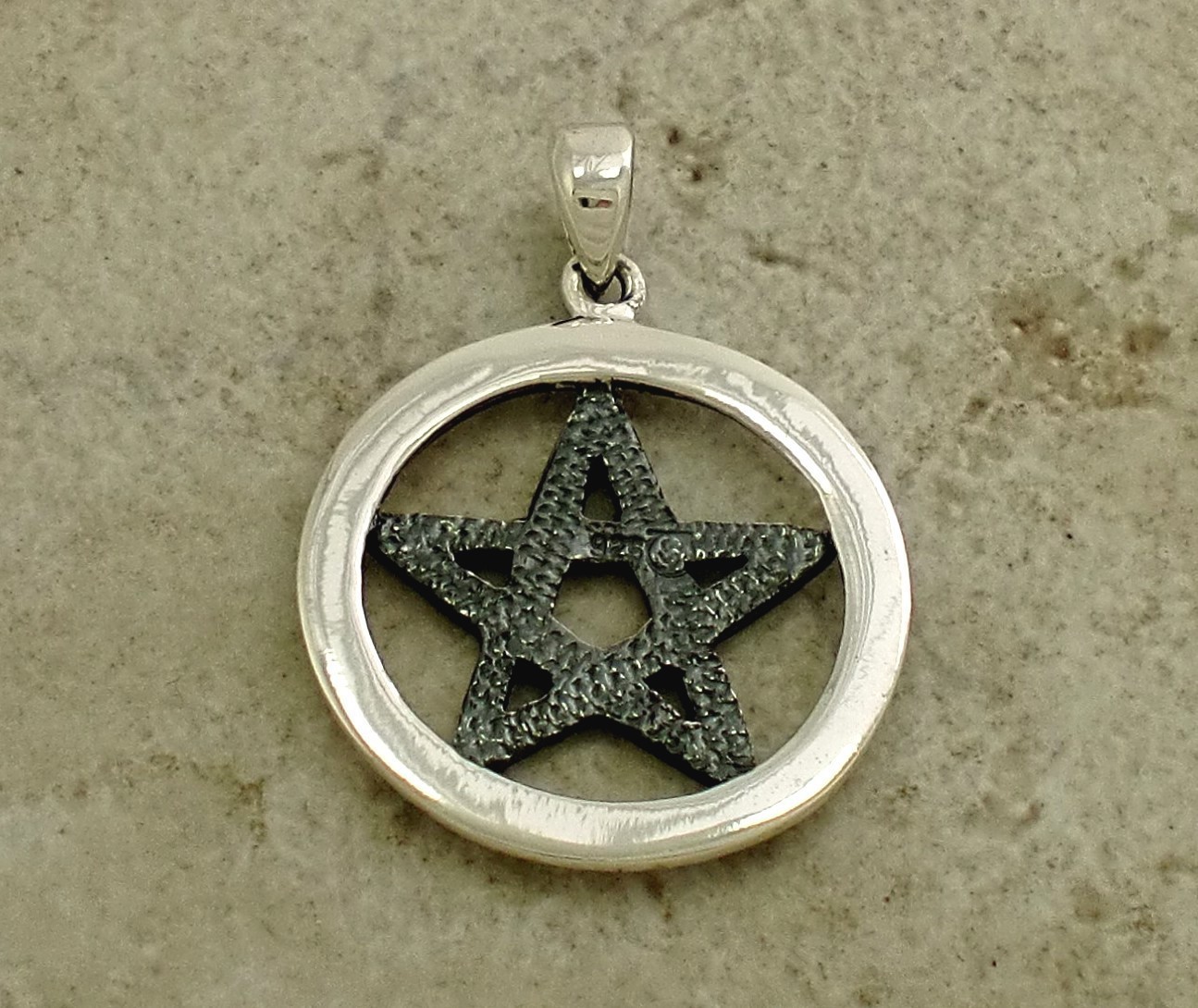 UNIQUE LARGE .925 STERLING SILVER WICCA PENTACLE PENDANT style# p0177
