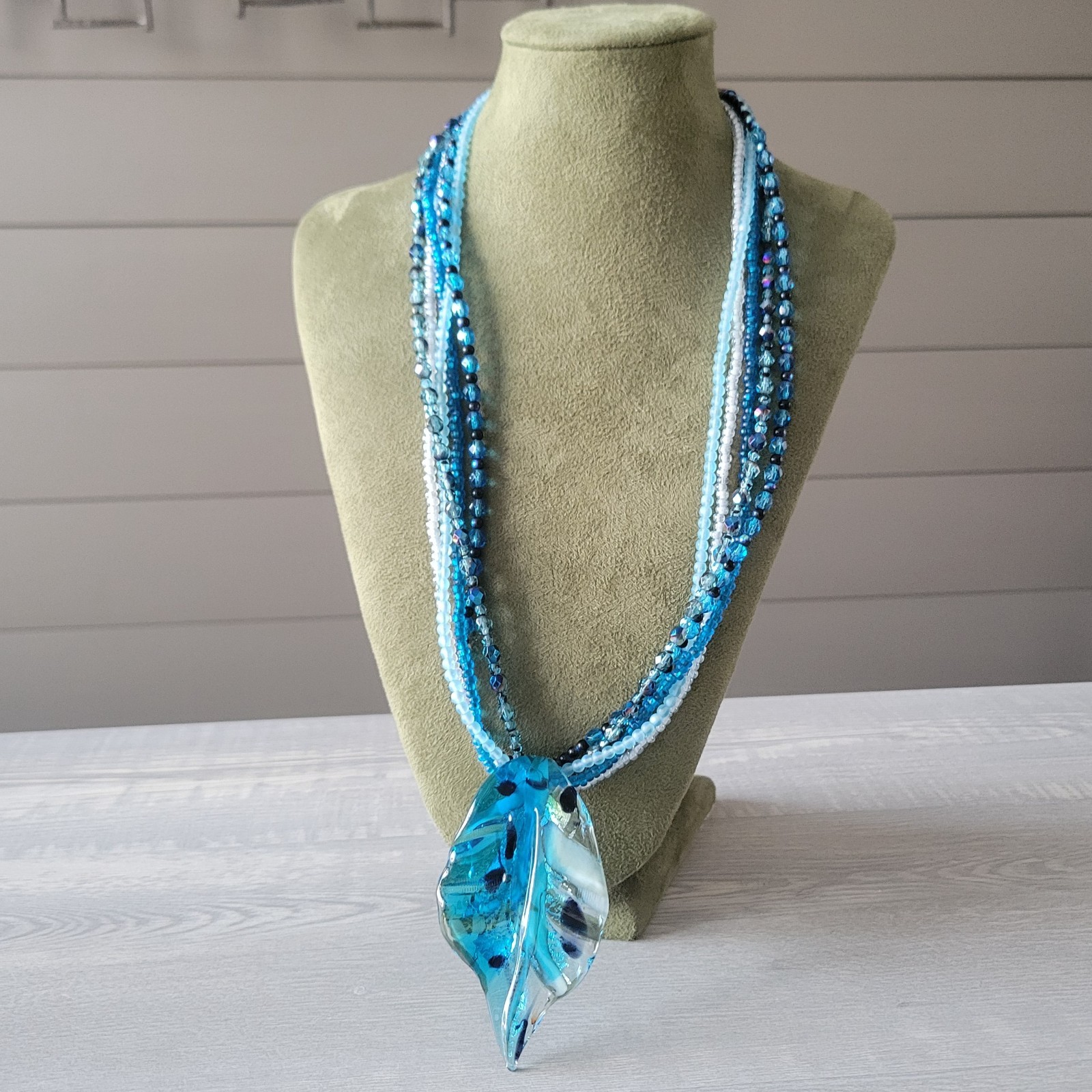 Murano Italian Glass Large Pendant Bead Necklace 925 Clasp Blues * BEAUTIFUL *