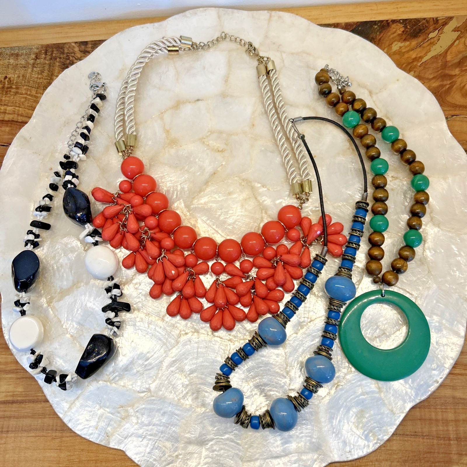 Lot of Four (4) Costume Jewelry Statement Fashion Necklaces