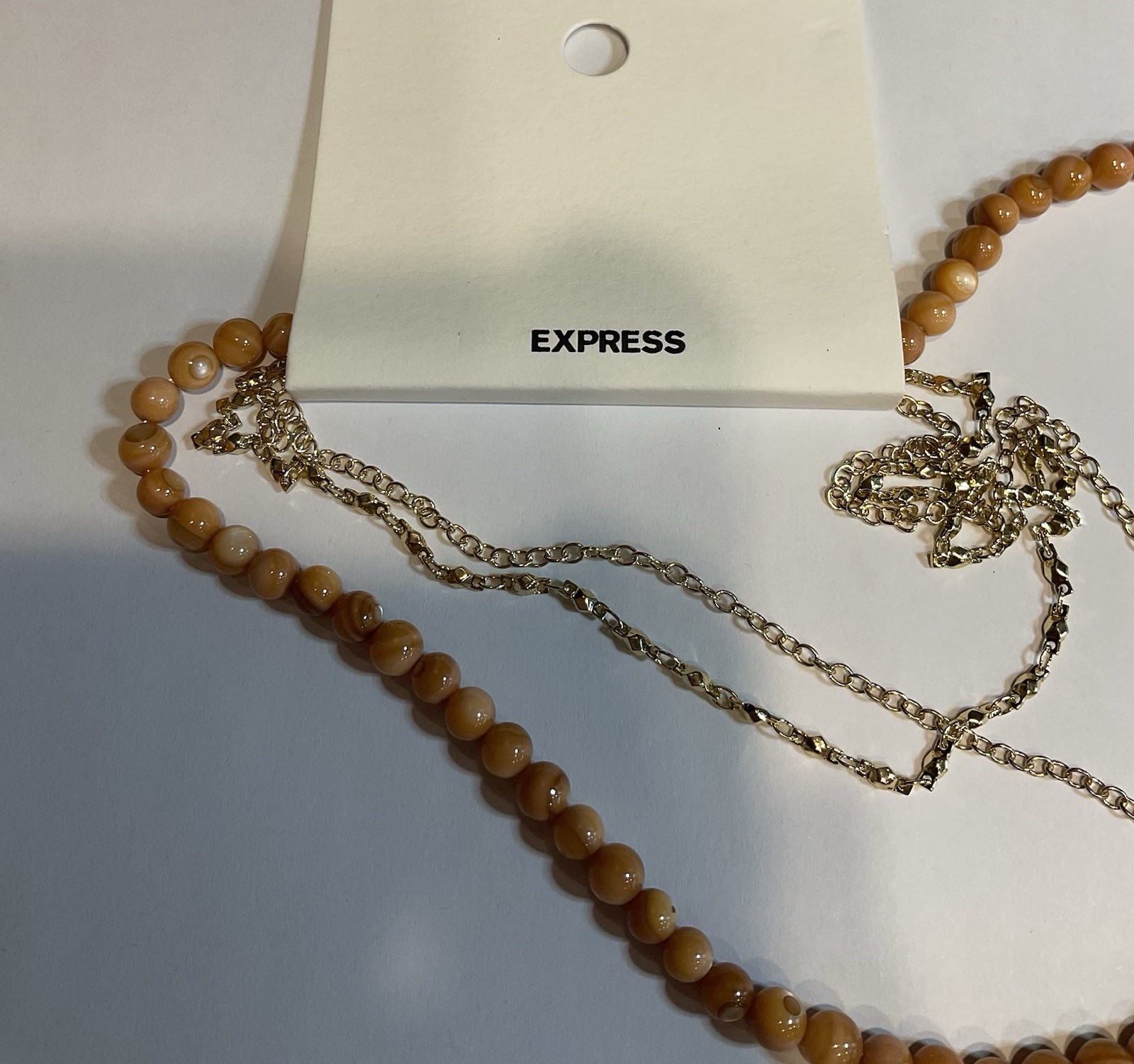 NWT EXPRESS Beaded Gold Tone Chain Necklace W/ Pendant Original $30 Item # 1162