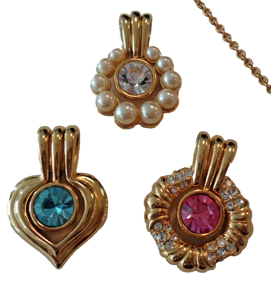 Nolan Miller Goldtone 23″ Chain Necklace Interchangeable -3 Frames & 5 Pendants