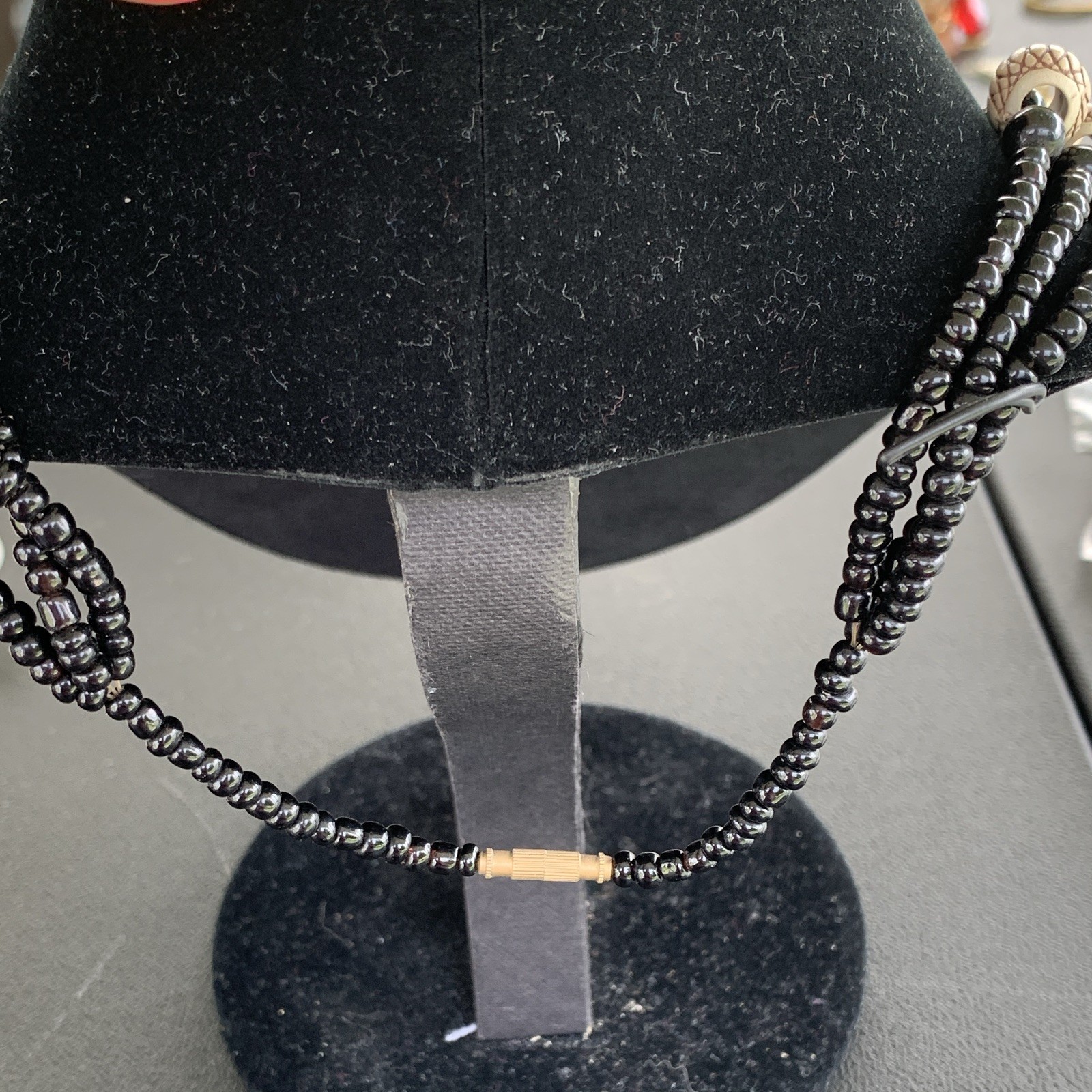 Black & Beige Multi-Strand Layered Beaded Necklace Bead Chain Barrel Closure