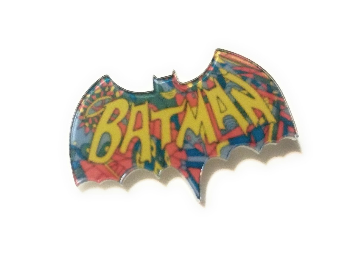 1960s Classic Batman Acrylic Pin Badge – Cosplay Retro adam west collectible USA