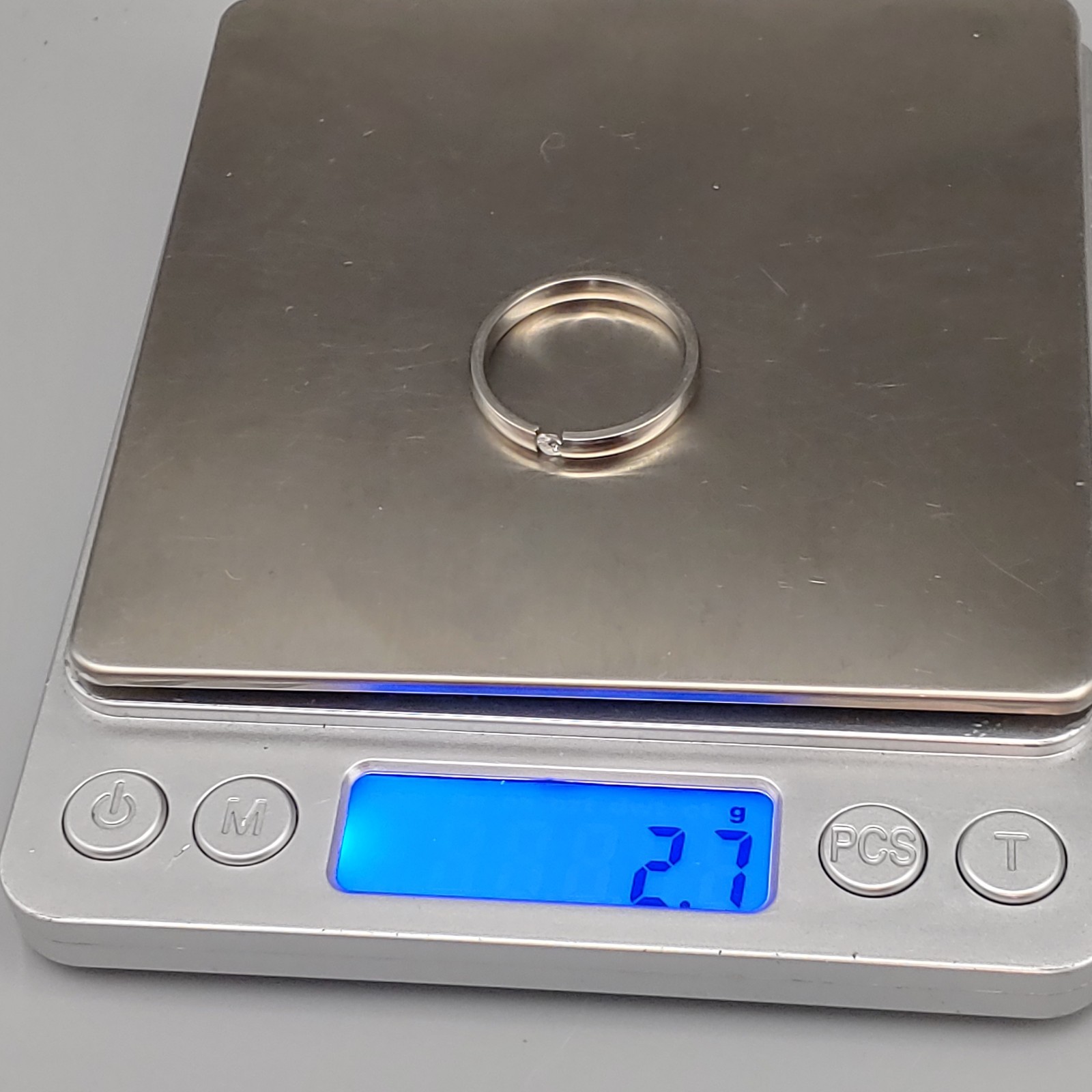 Titanium Rainbow Ring size 10 weighs 5.1g band 8mm