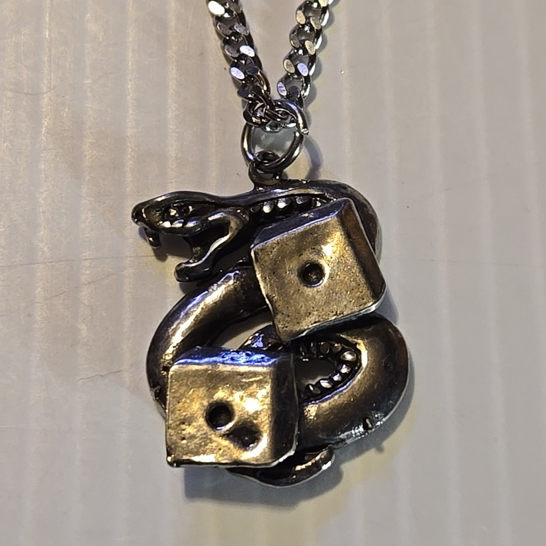 SNAKE & DICE Pewter Pendant Charm /18″-24″ STAINLESS CURB CHAIN NECKLACE