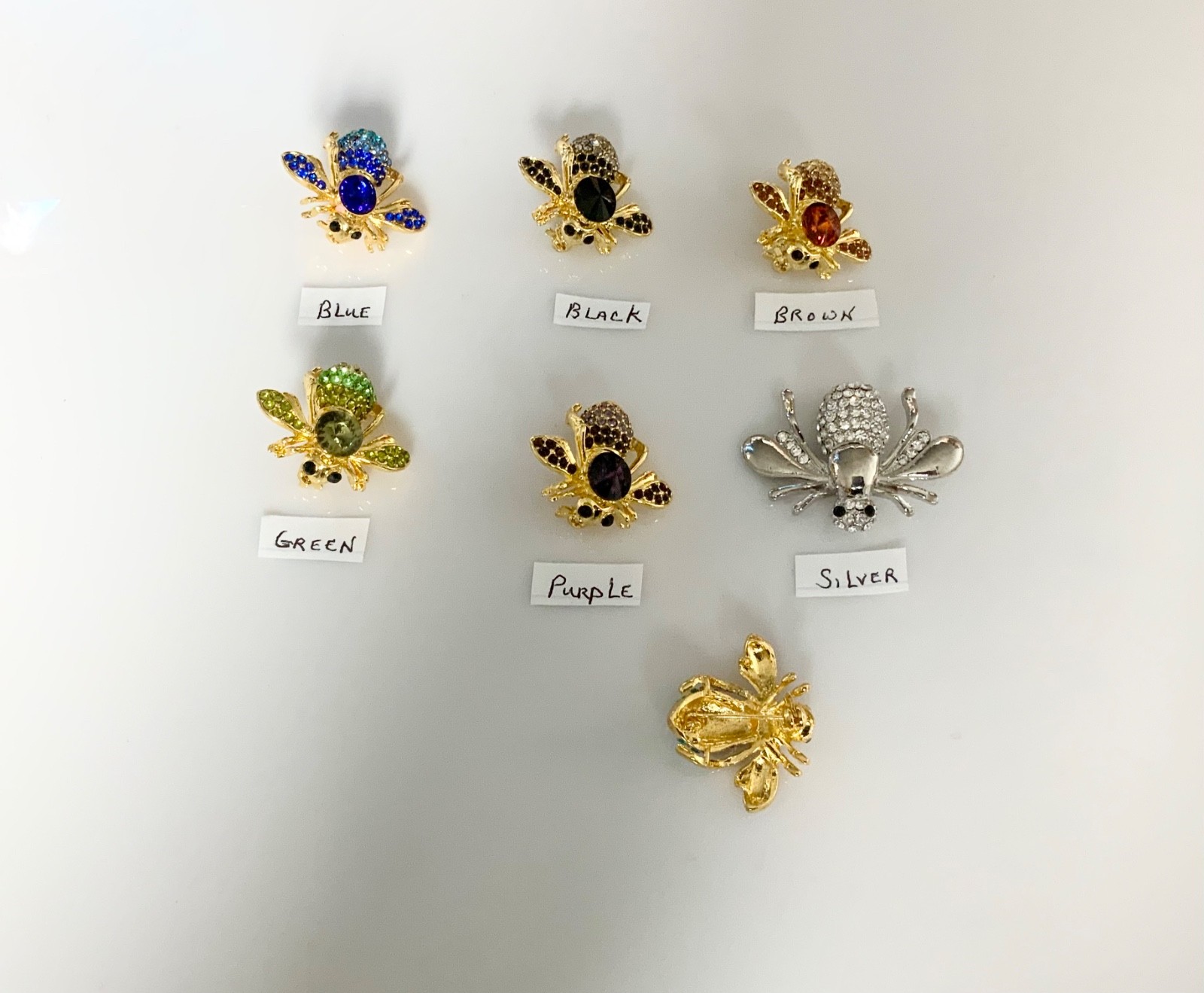 Cute Bee Bug Crystal Unisex Jacket Coat Scarf Brooch Pin Jewelry Gift