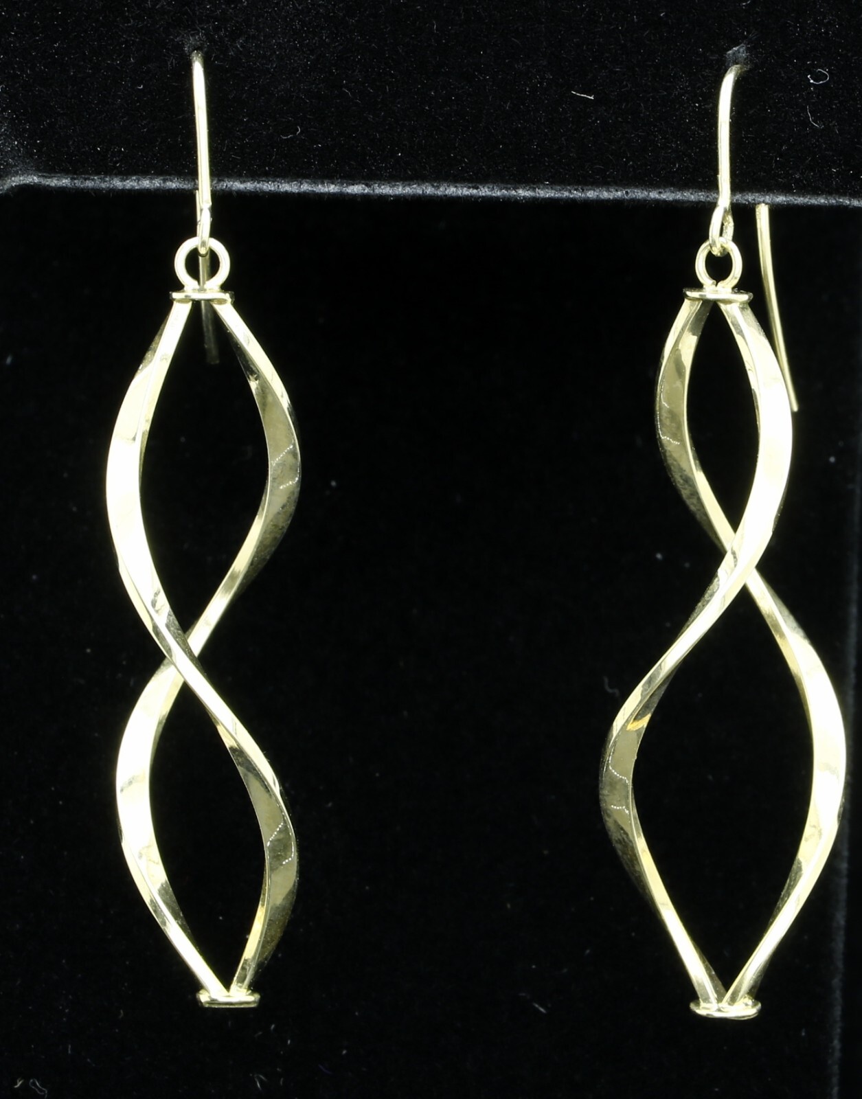 10K Y/G 1.9gr Earing”Wave “stile L-5.5 sm / 2 inch #1411