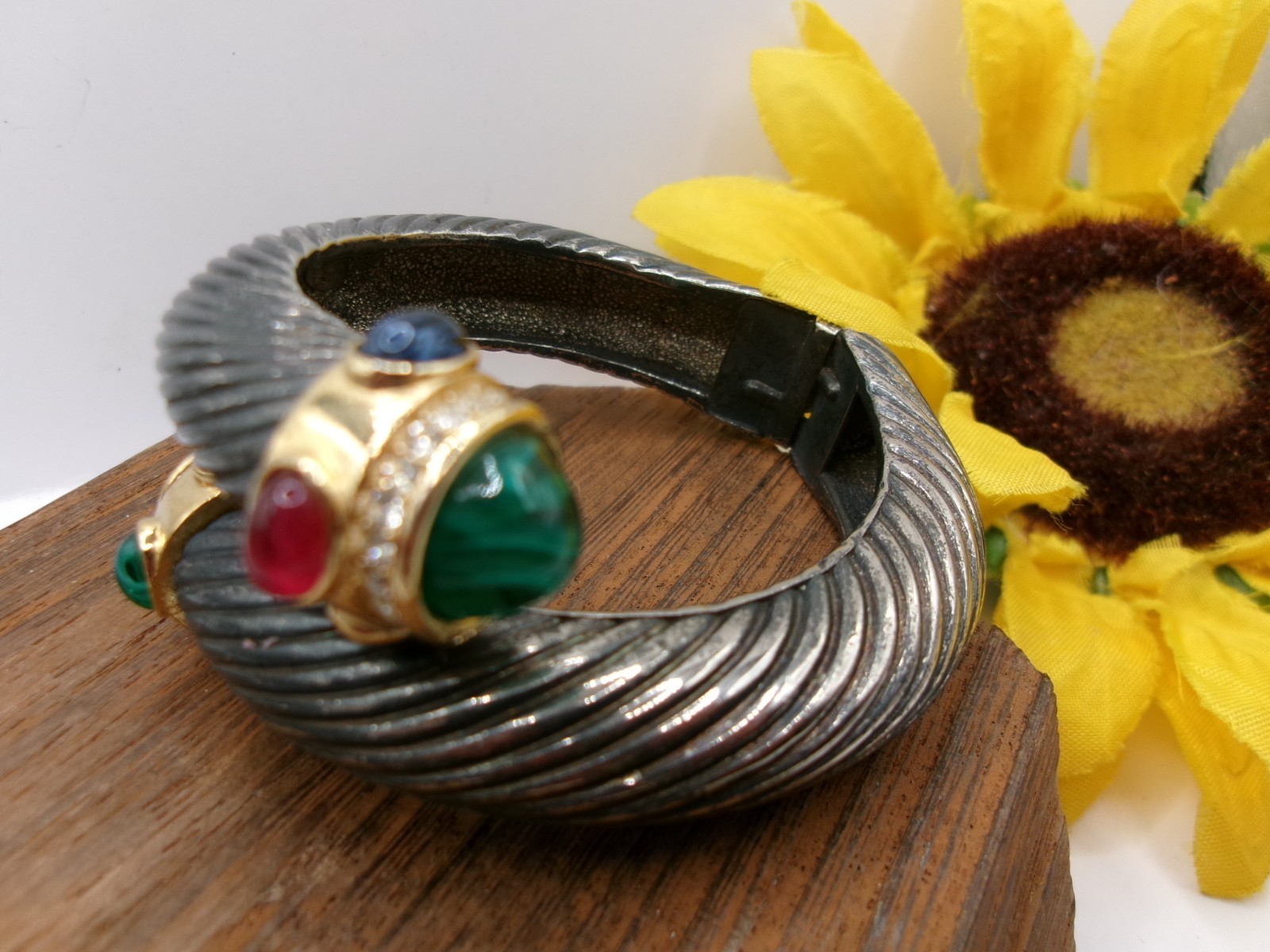 1980’s VINTAGE GIVENCHY GRIPOIX MULTI COLOR CABOCHON GUN METAL BYPASS BRACELET