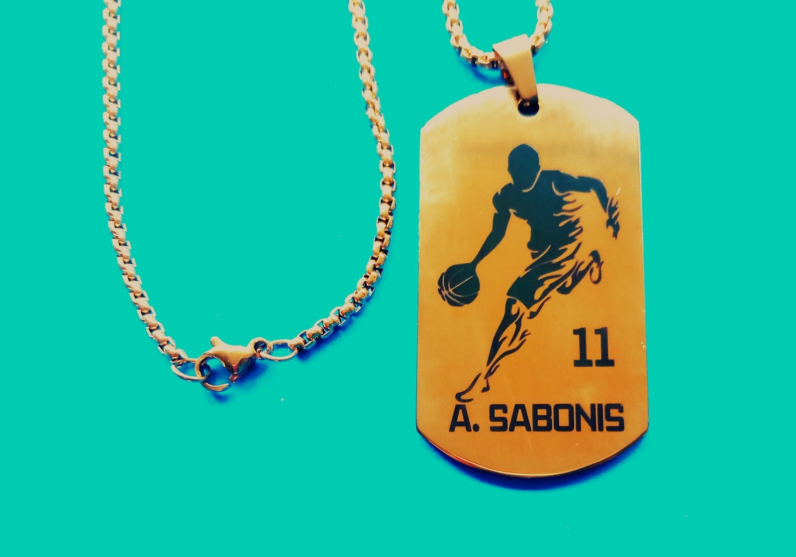 ARVYDAS SABONIS #11 BASKETBALL LITHUANIA NECKLACE and PENDANT SHINY GOLD TONE