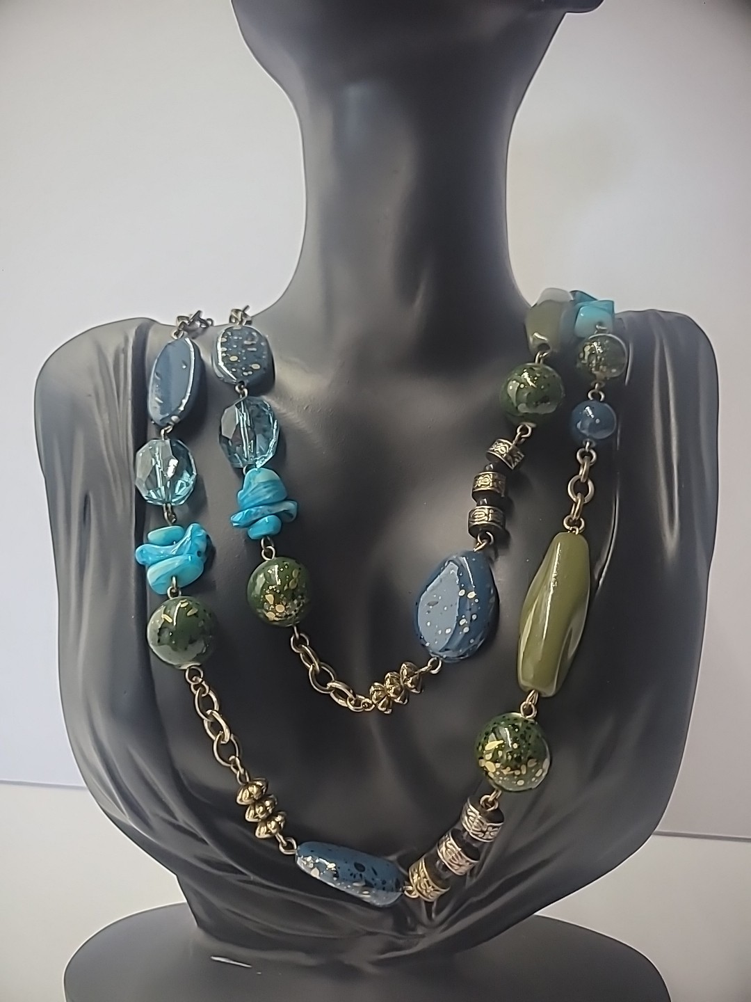 Vintage Premier Designs Necklace Blue Gold Tone Green Jewelry Costume