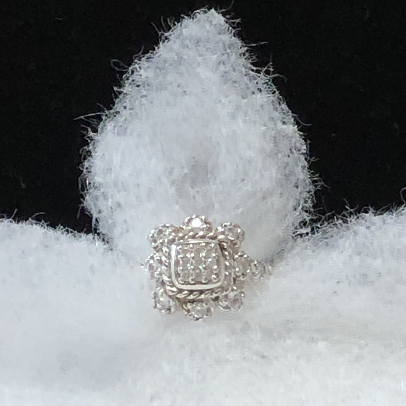 Judith Ripka 925 Sterling Silver Cubic Zirconia Pave Cluster Cable Ring Sz 6.75