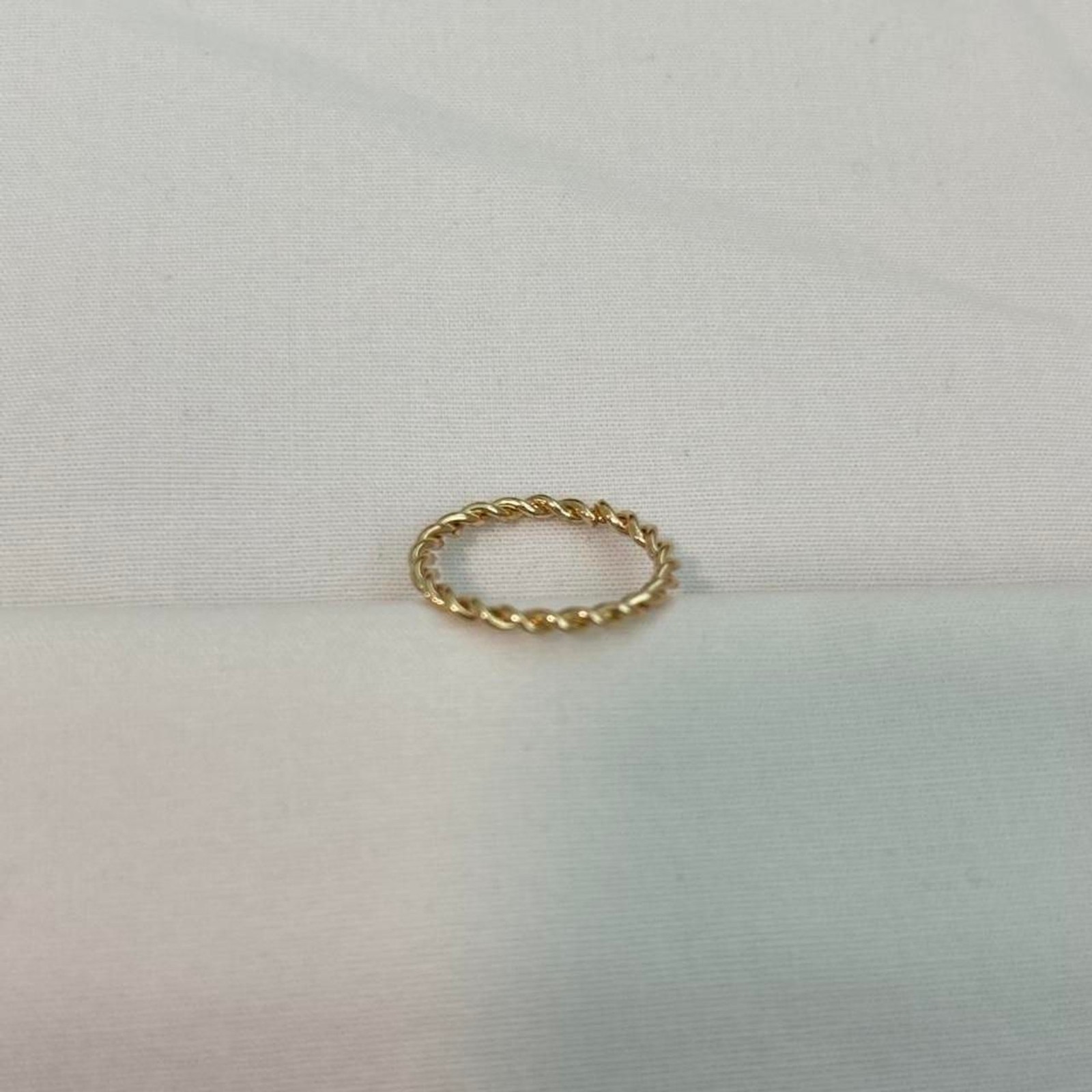 Vintage Inspired Luxurious Gold Ring