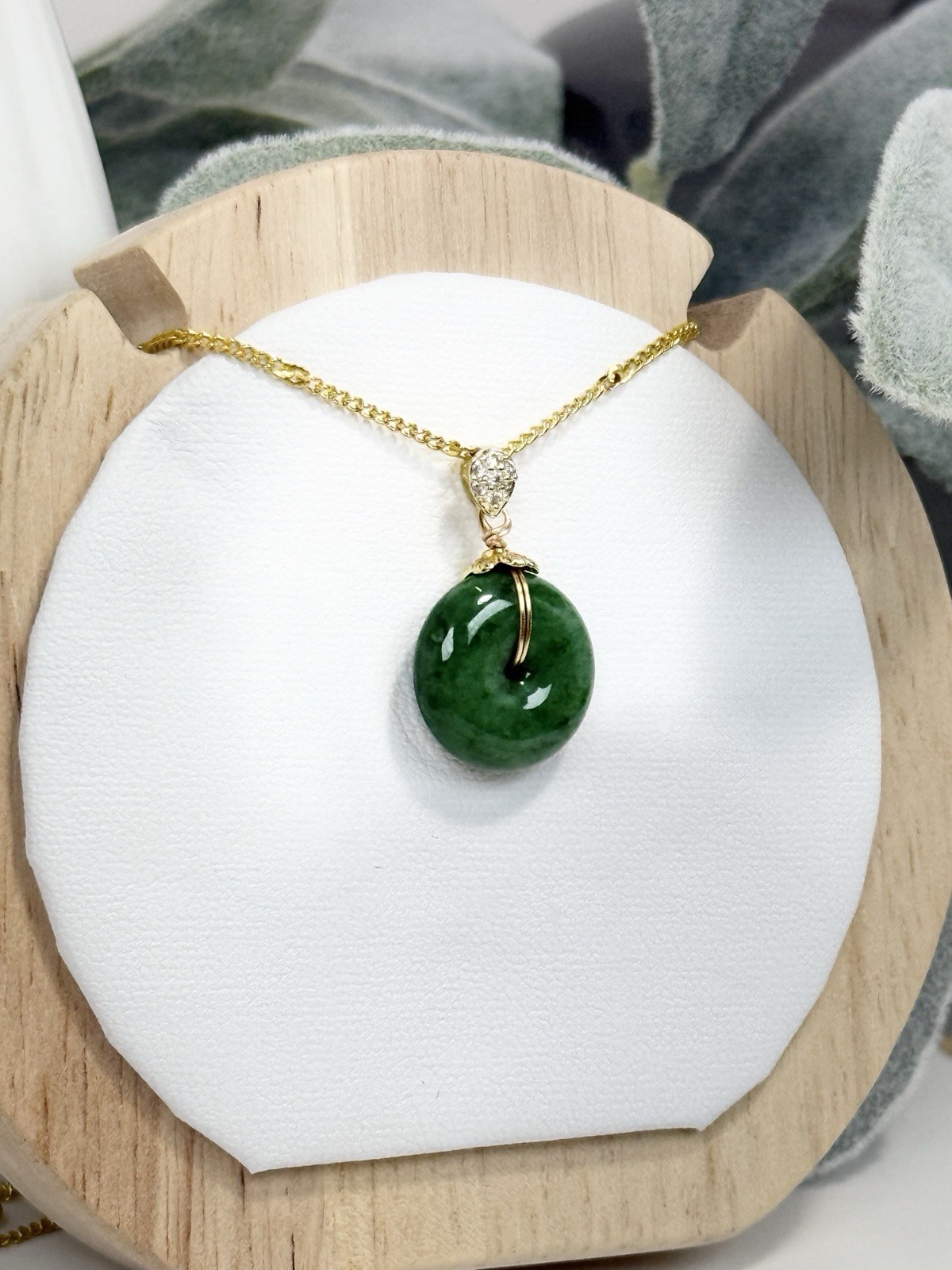 Jadeite Spicy Green Donut Pendant Necklace 9.7/2.9MM 18IN S925 Chain w/Cert.