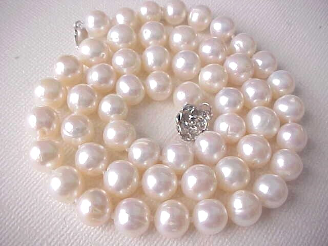 18″ 8MM GENUINE FRESWATER WHITE PEARL NECKLACE