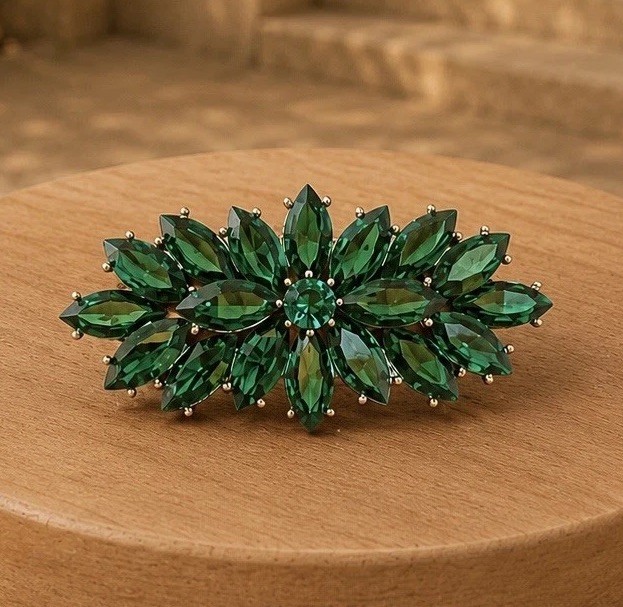NEW Mid-Century Revival Emerald Green Crystal Floral Statement Brooch
