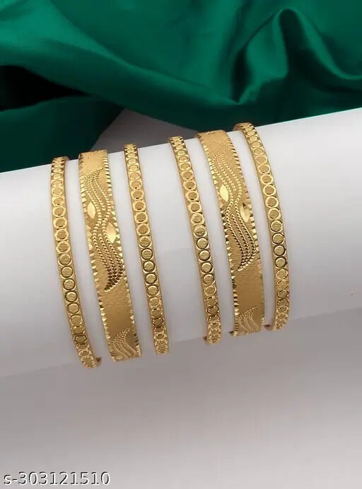 Bracelet Beautiful bangles Fancy Golden Bracelet For Women