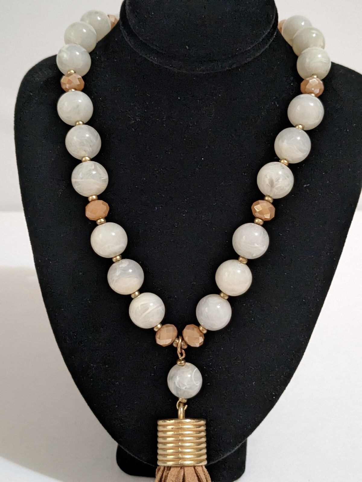 BOHO White Acrylic & Camel Color Glass Beaded Necklace & Faux Suede Tassel 34″.