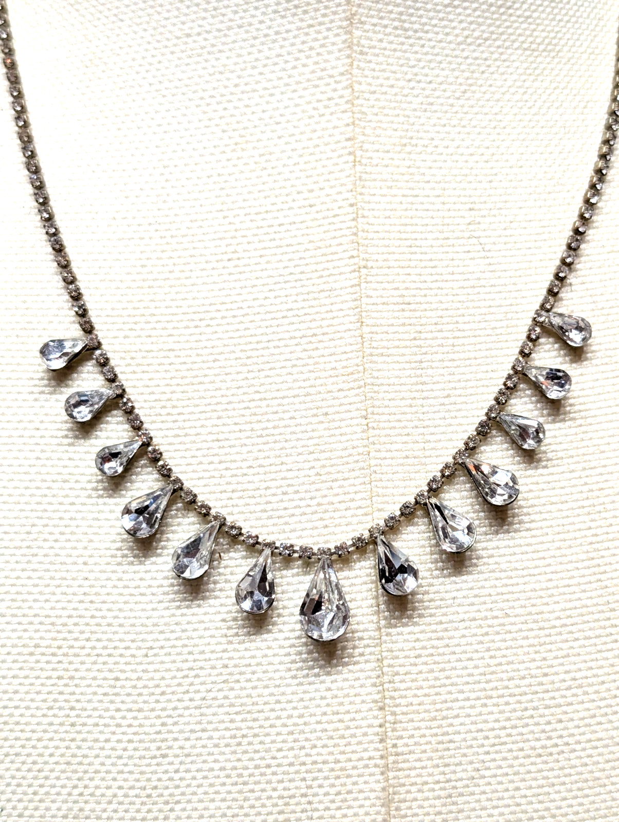 Full Multiple Rhinestone Tear Drops Silver Tone Necklace