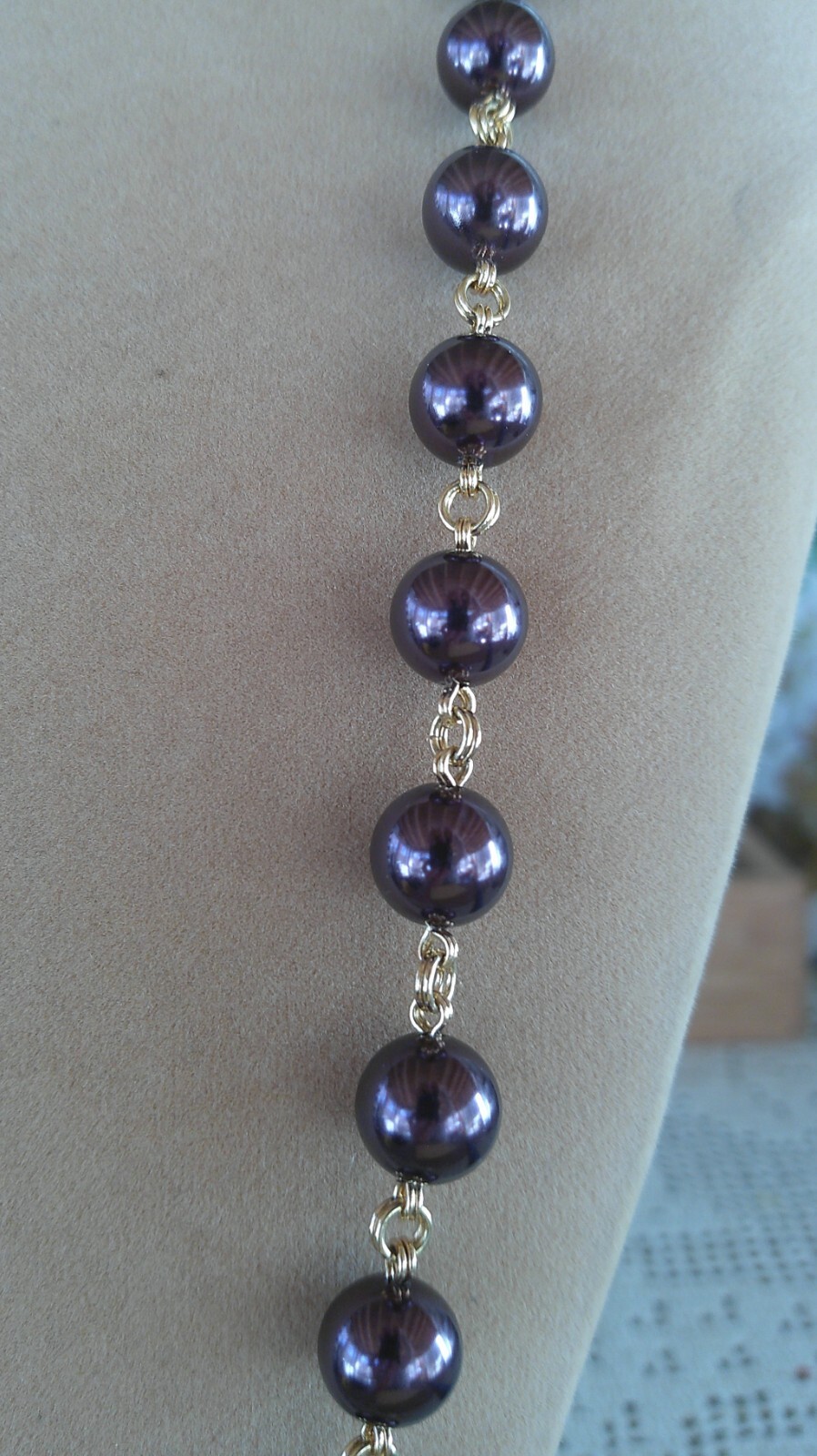 Joan Rivers Purple Faux Pearls w/Toggle Closure with Velvet Dust Bag 36″
