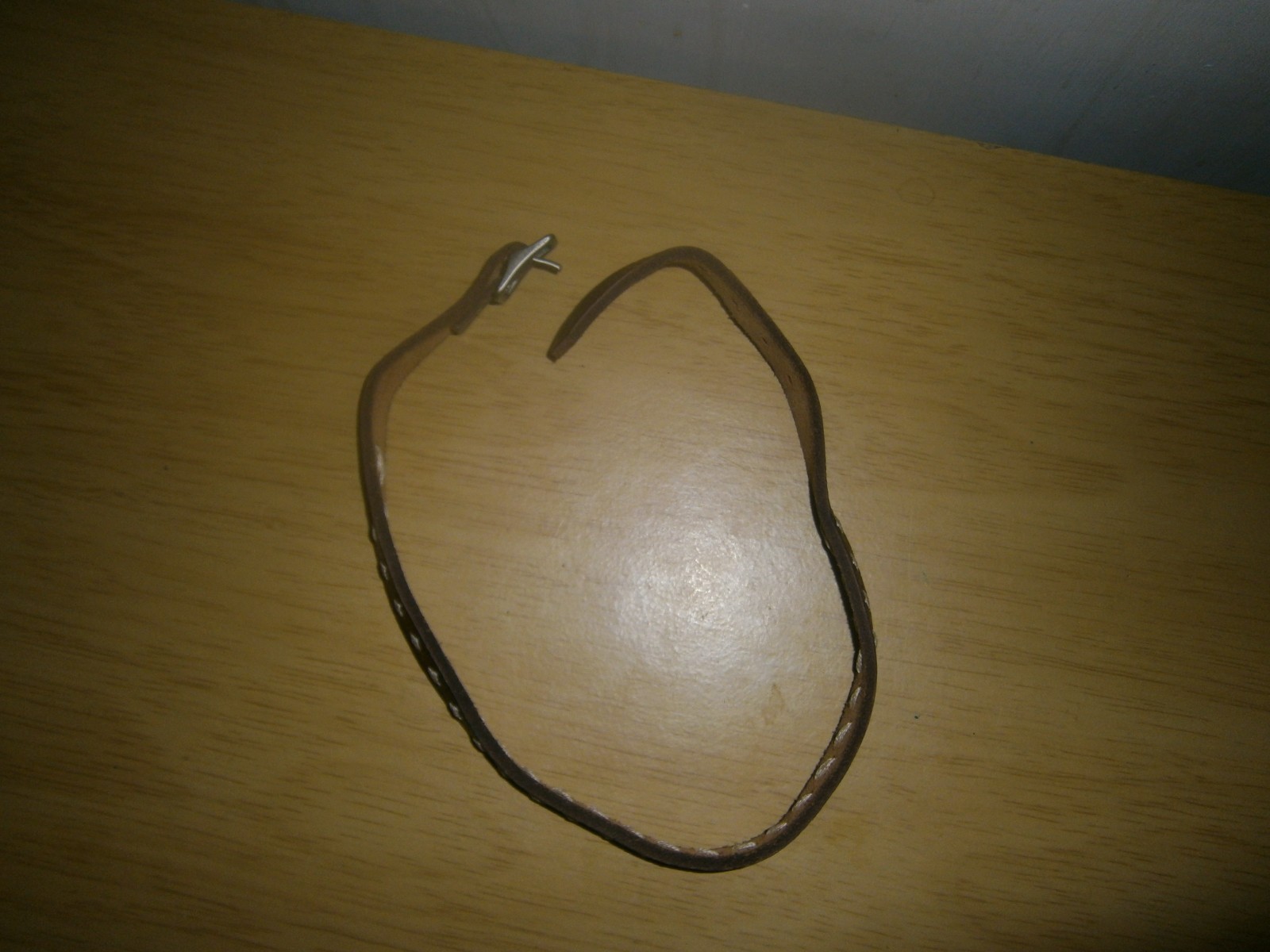 Vintage brown leather American Eagle Outfitters 38-42cm choke necklace(E20a2)