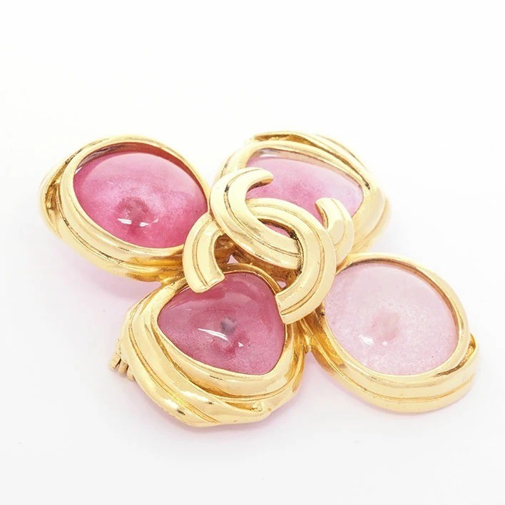 Vintage CHANEL 96P Coco Mark CC Pink Gripoix Gold Plated Pin Brooch in Rare