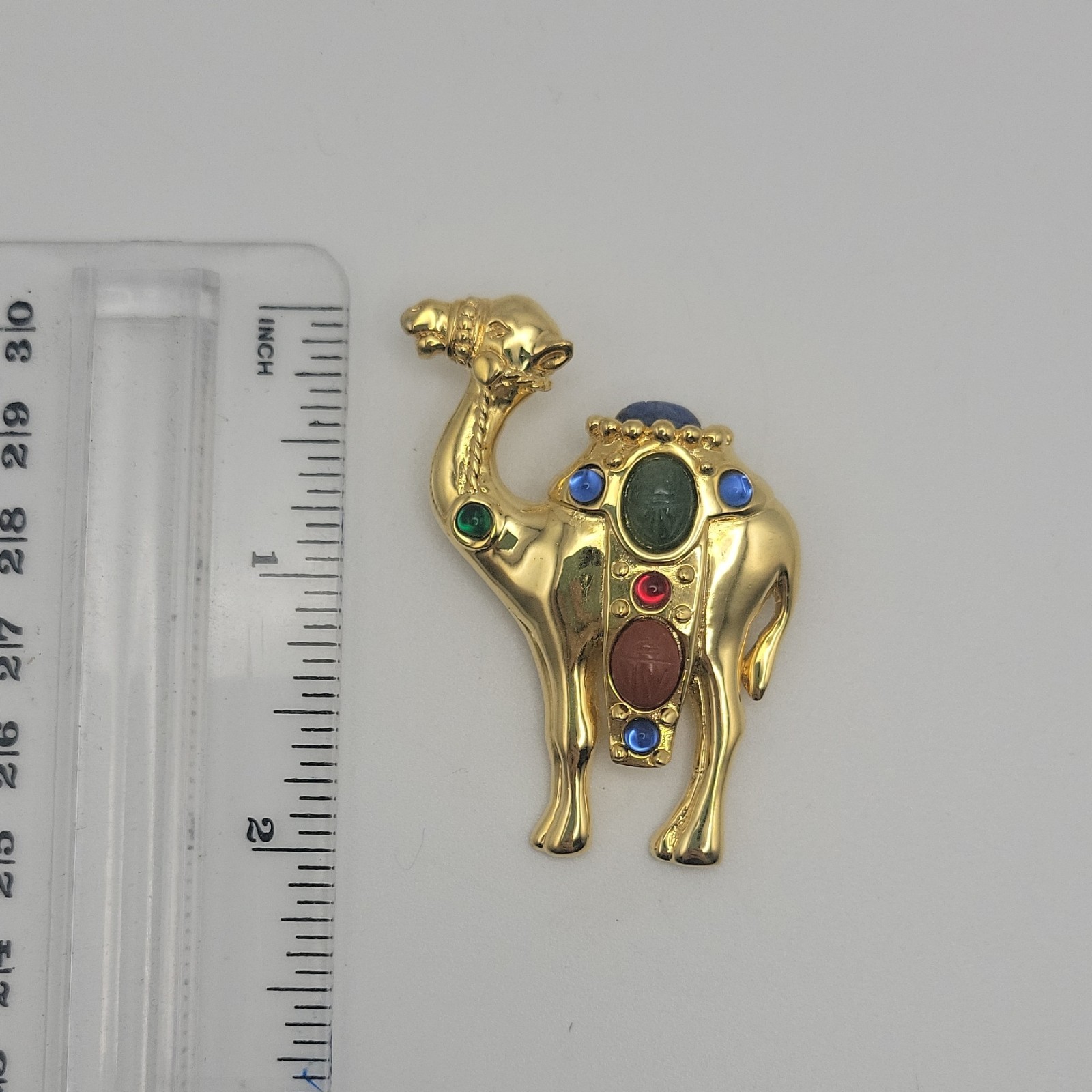 Gold Tone Engraved Camel Brooch Pin Multicolor Cabochon Stones Signed 2in