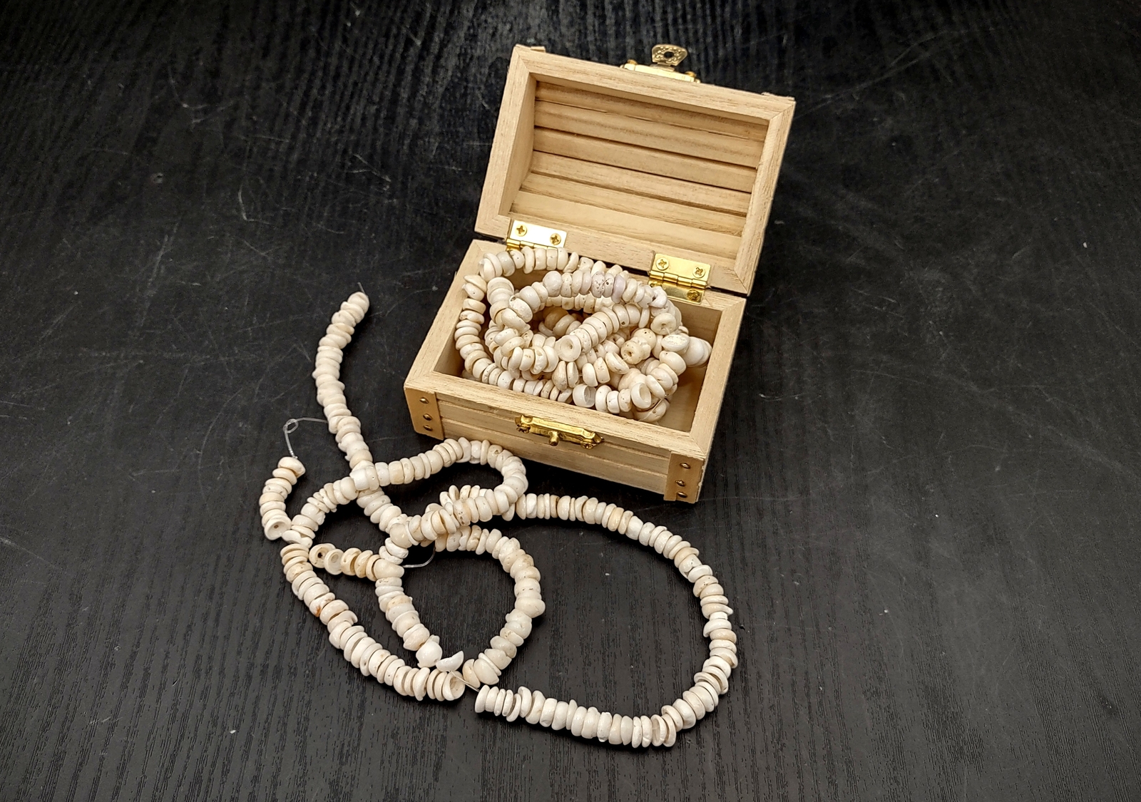 White Puka Seashell Strand Beads (1 strand approx. 16 inches x 4-5+ mm)