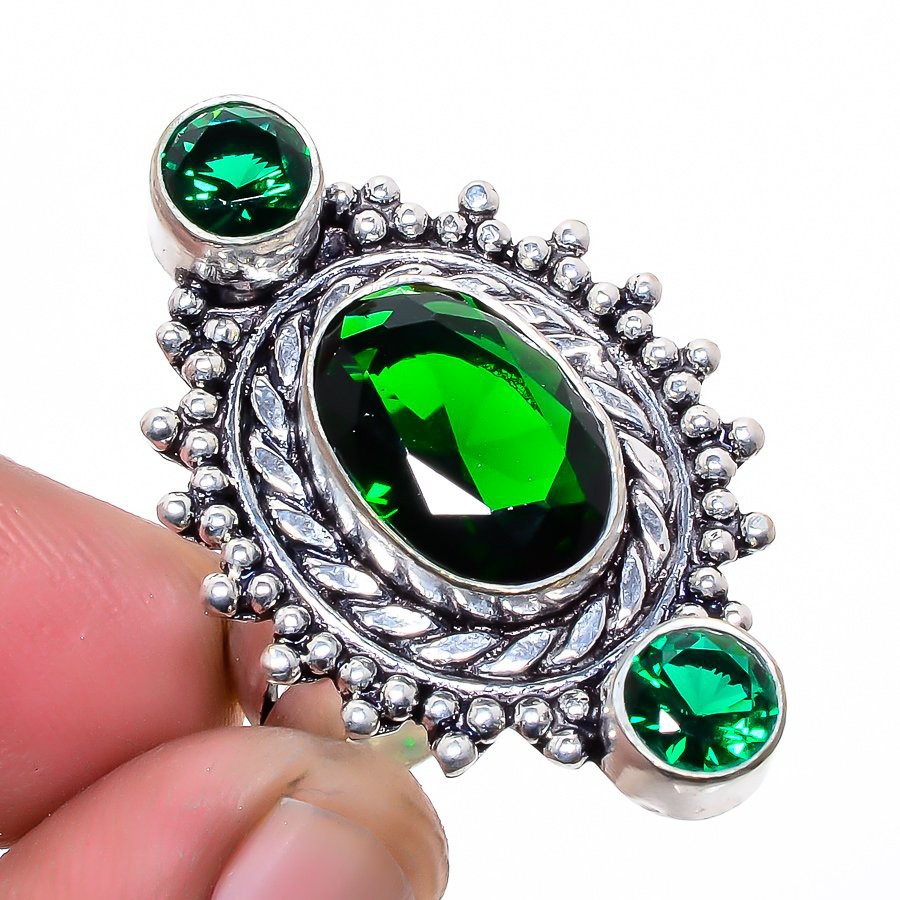 Tsavorite Quartz Gemstone 925 Silver Plated Jewelry Ring s.7.5 S2624