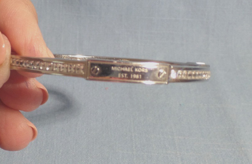 Michael Kors 9 Silver Hinge Bangle Bracelet Crystals Snap Lock