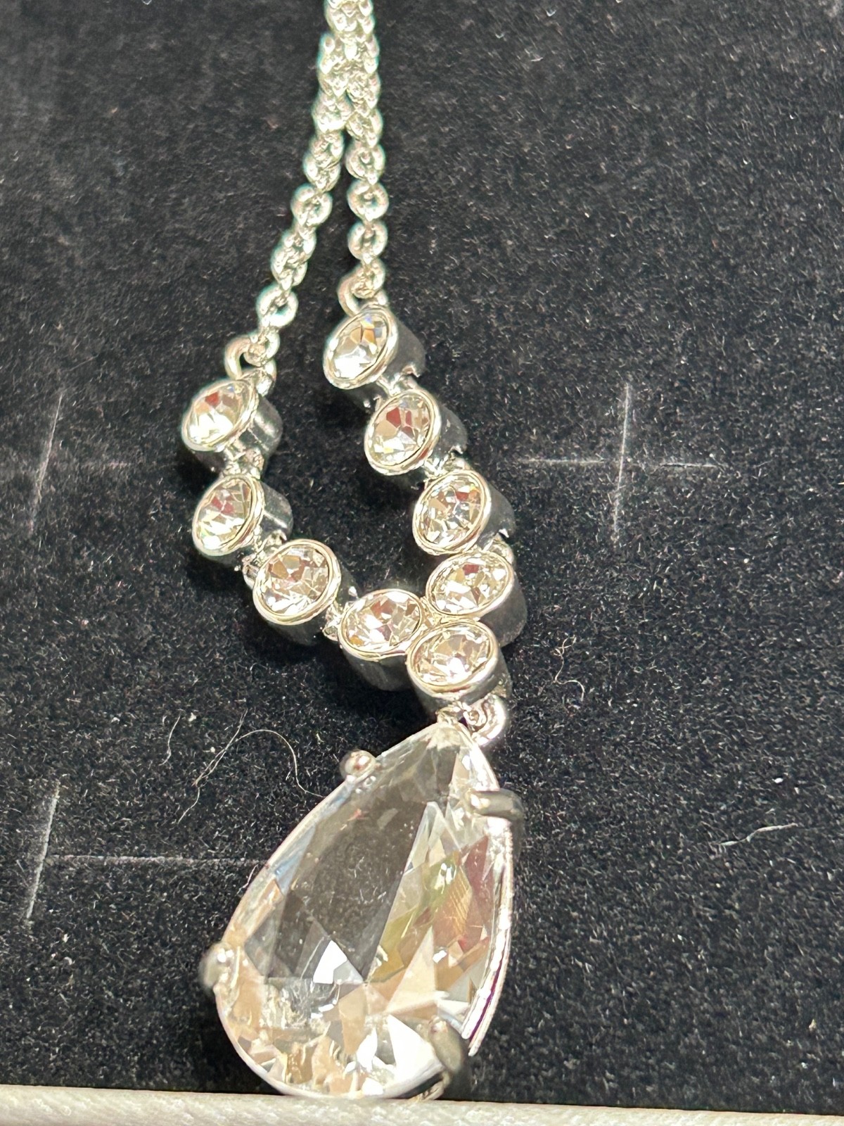 Crowns & Regalia Clear Rhinestone Necklace Queen Victorias collet NIB