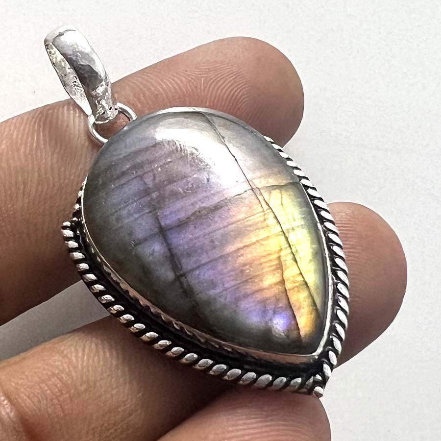 Purple Fiery Labradorite 925 Silver Plated Pendant 1.8″ Stylish Jewelry GW